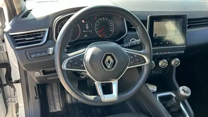 Renault Clio 2021, foto 21