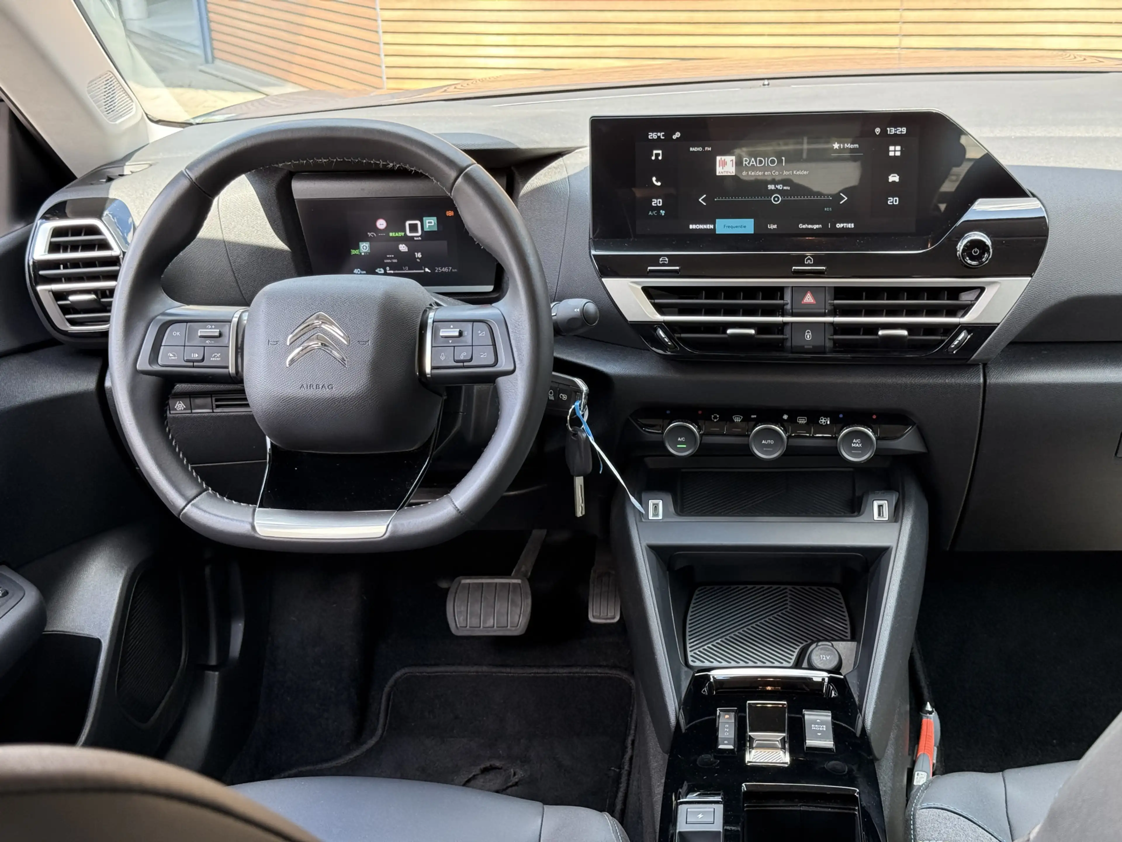 Citroen E-C4 Electric You 50 kWh Carplay / Cruise / Camera / Lm Velgen — photo 19