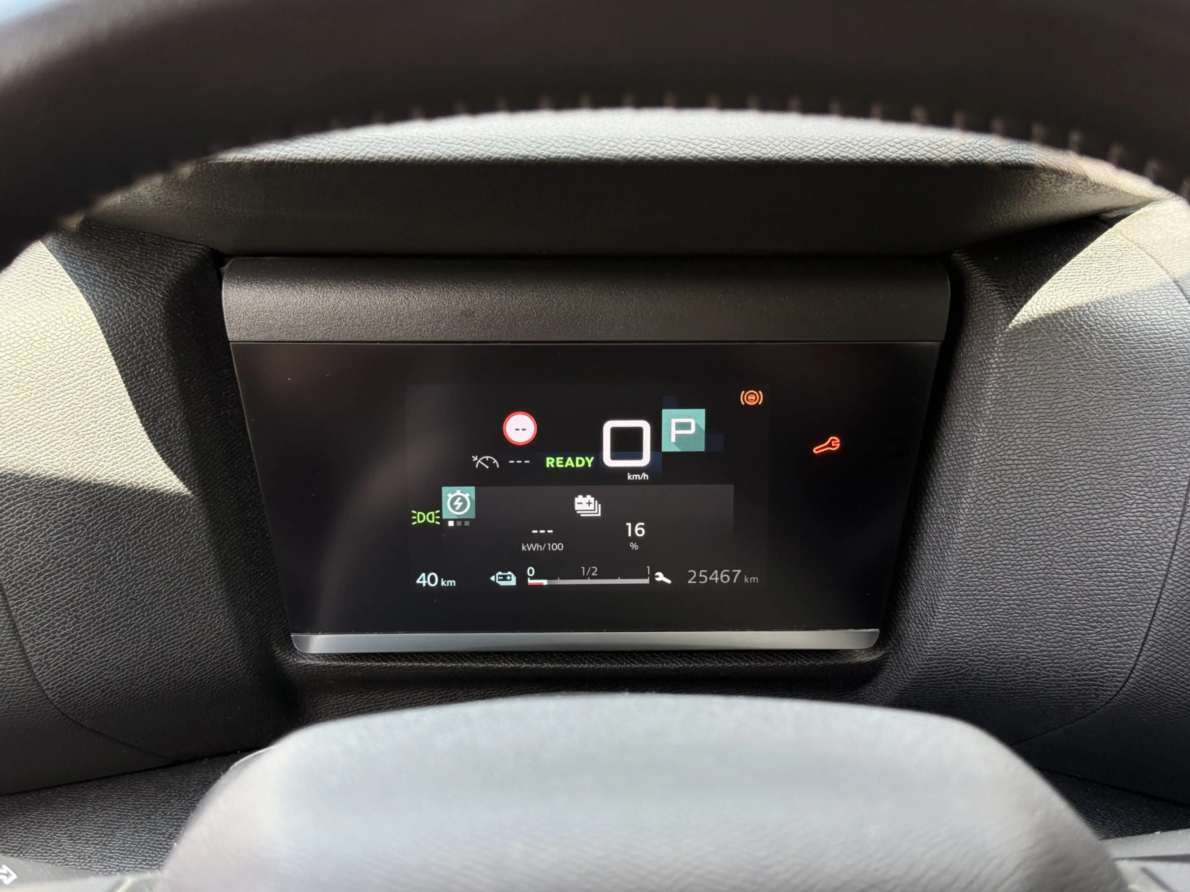 Citroen E-C4 Electric You 50 kWh Carplay / Cruise / Camera / Lm Velgen — photo 23
