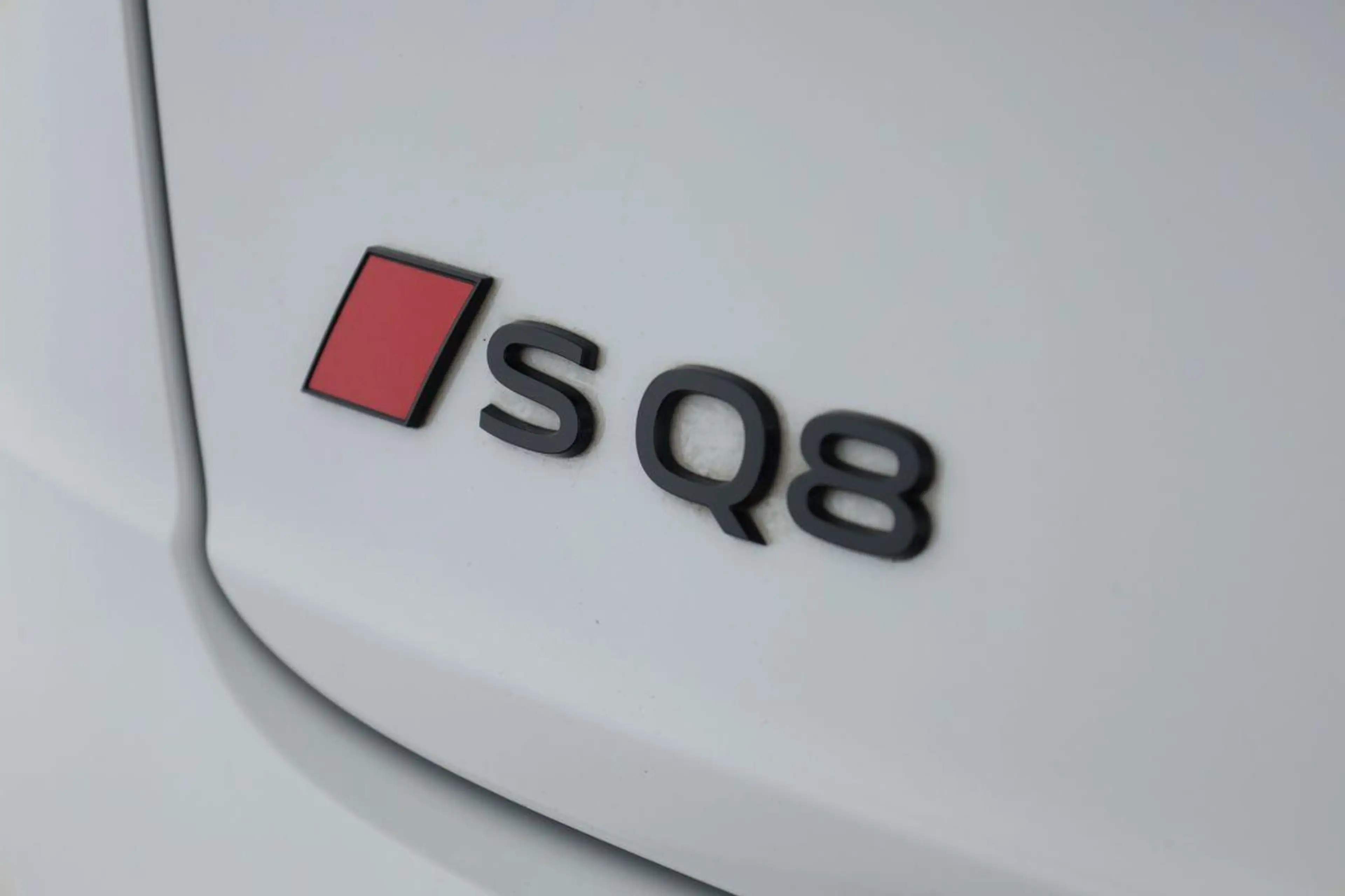 Audi SQ8 TFSI Facelift Leder Matrix Pano BangO ACC 23 — photo 12
