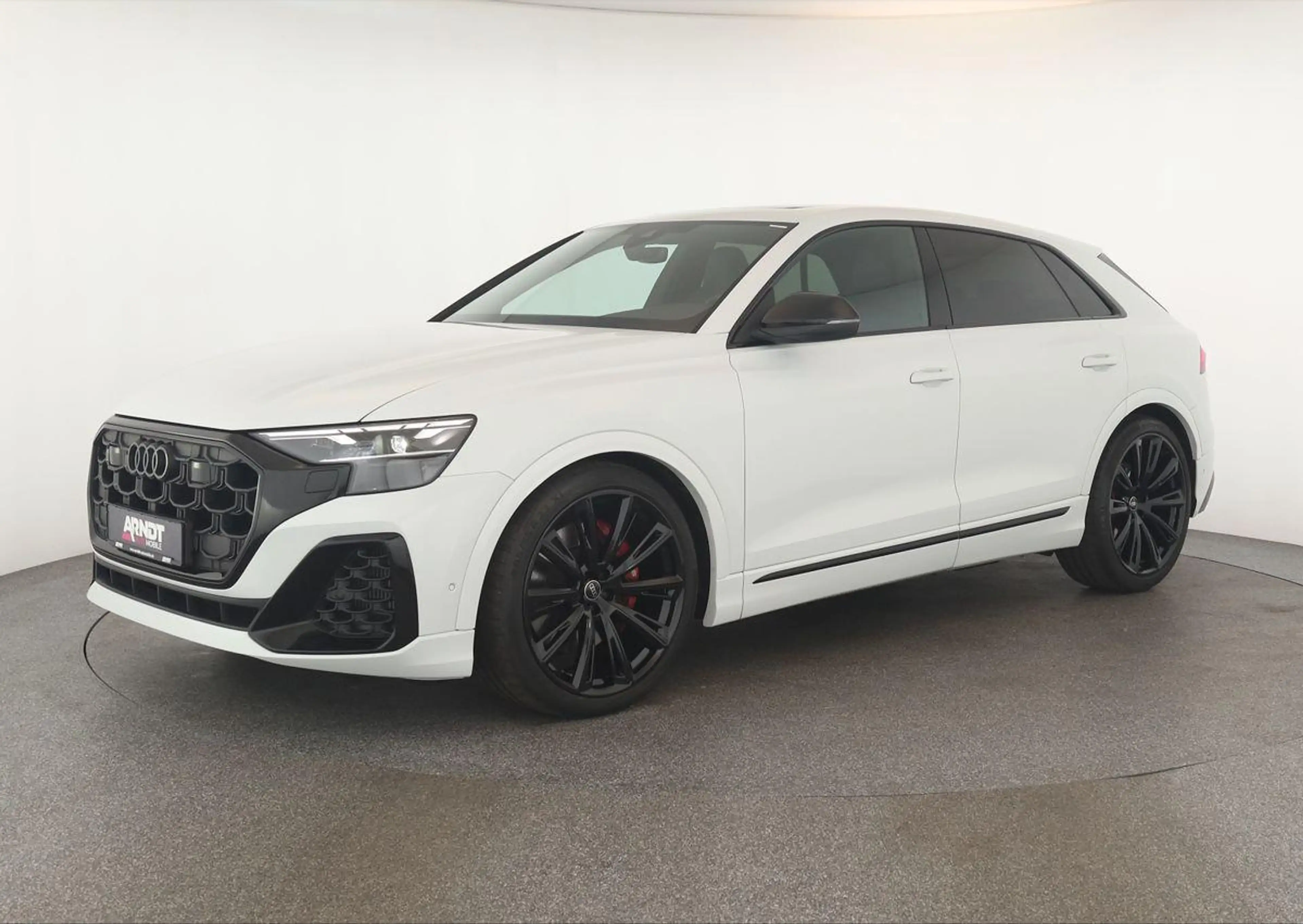 Audi SQ8 TFSI Facelift Leder Matrix Pano BangO ACC 23 — photo 2