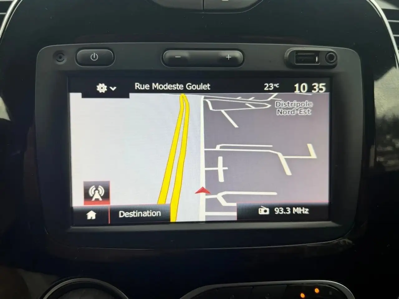 Renault Captur — photo 24