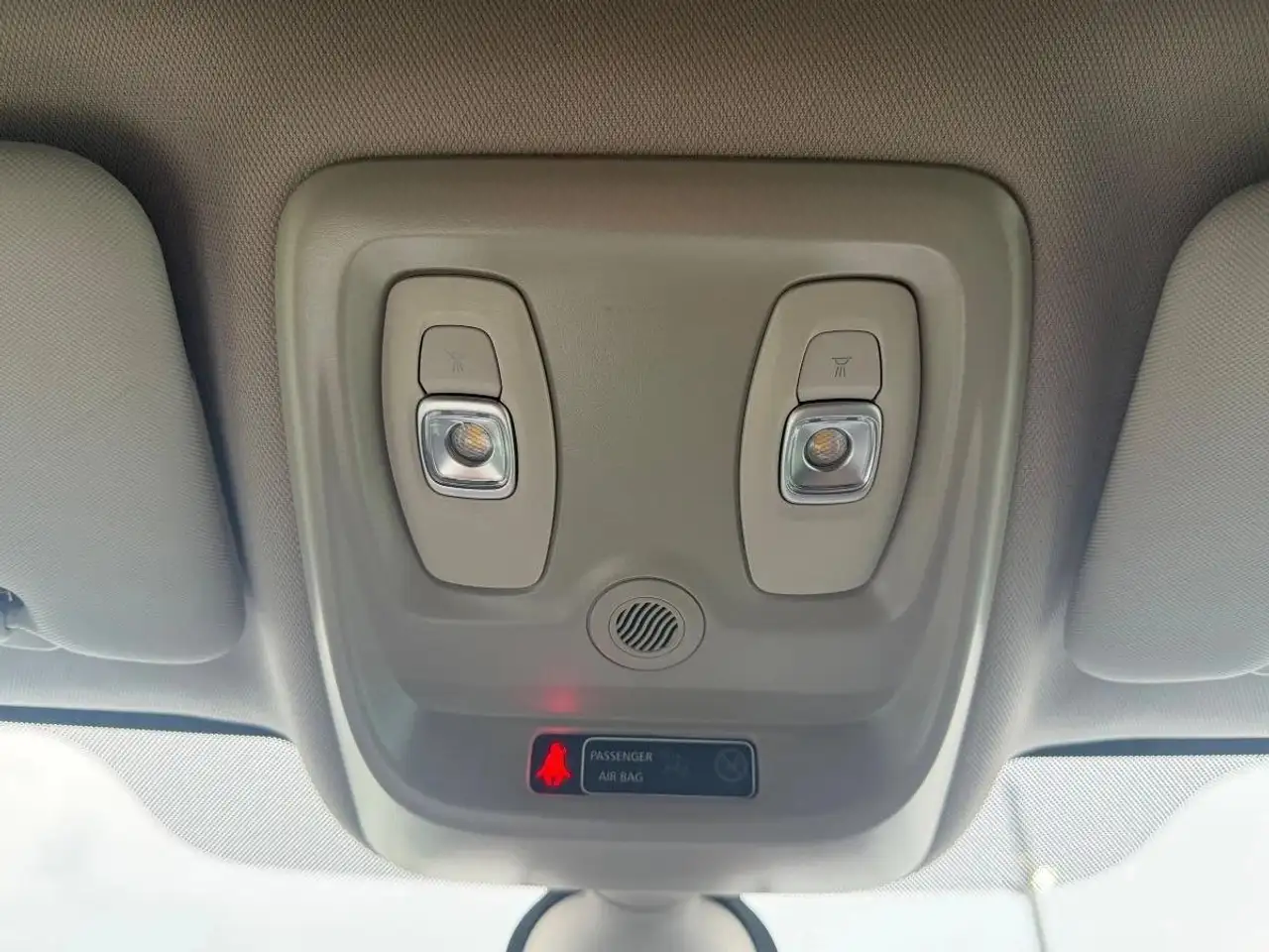 Renault Captur — photo 25