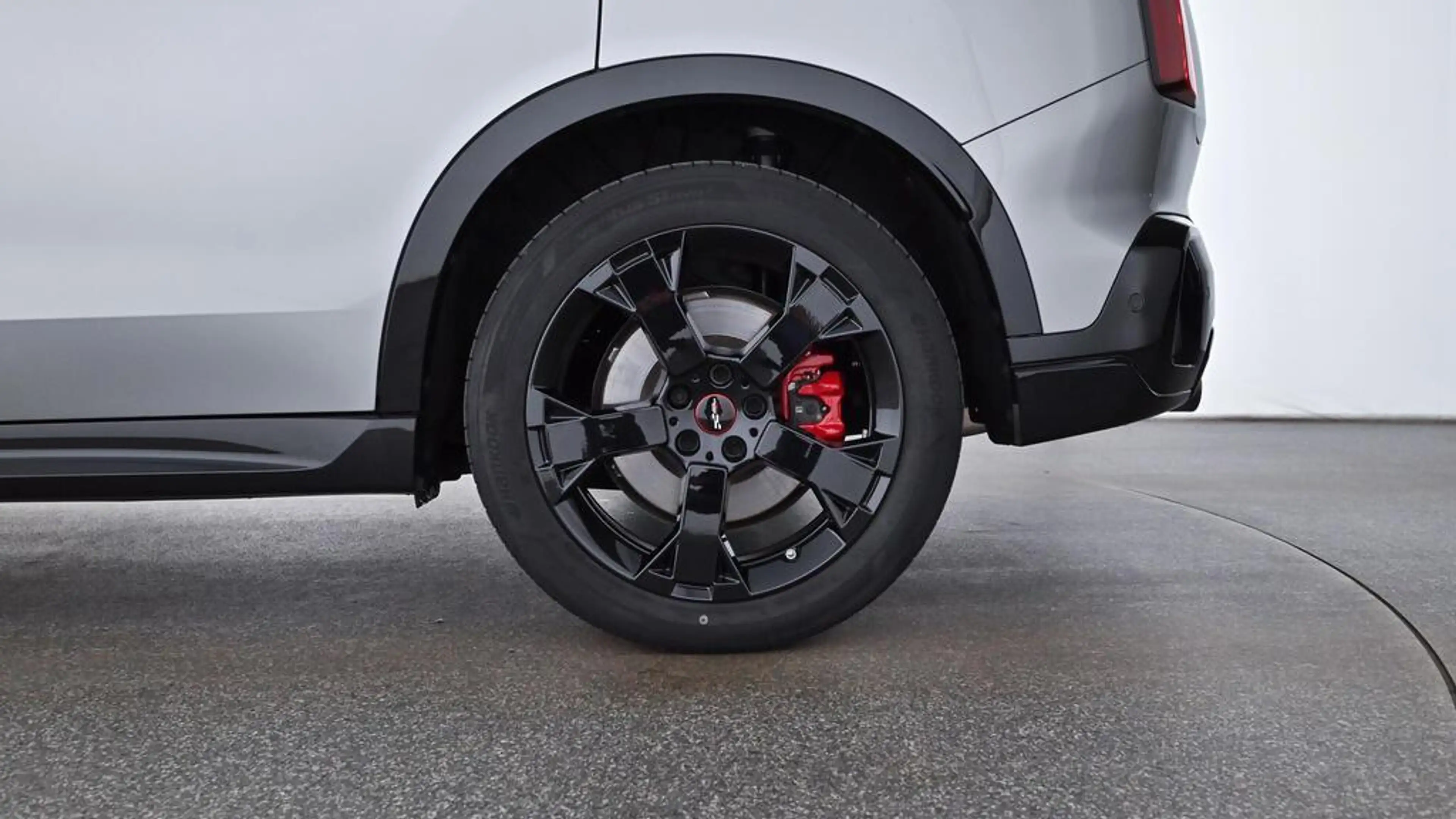 MINI JCW Countryman All4 John Cooper Works Trim — photo 12