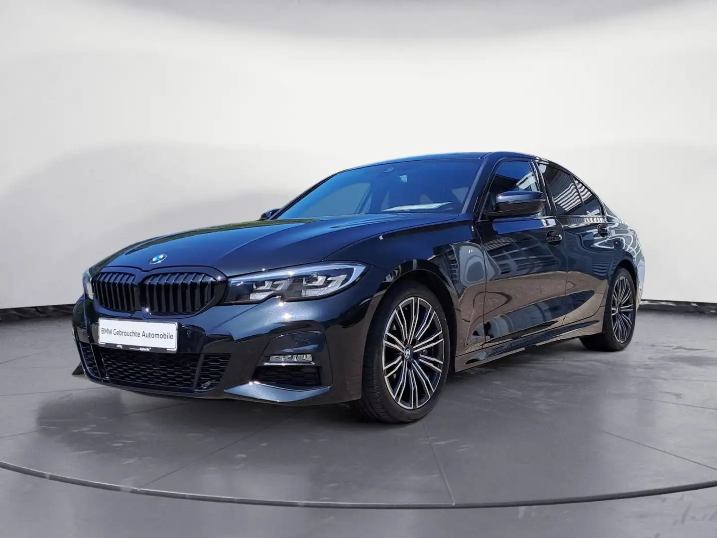 BMW 330 i xDrive M Sport Automatic Sport Aut. AHK Zwart - 2