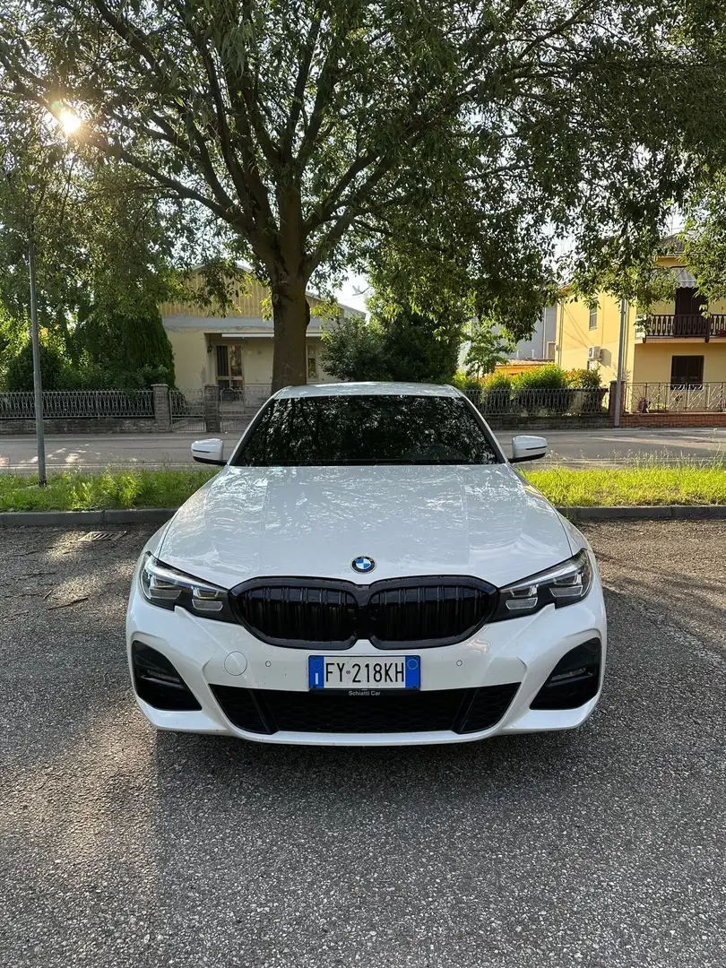 BMW 320 320d Msport auto - 1