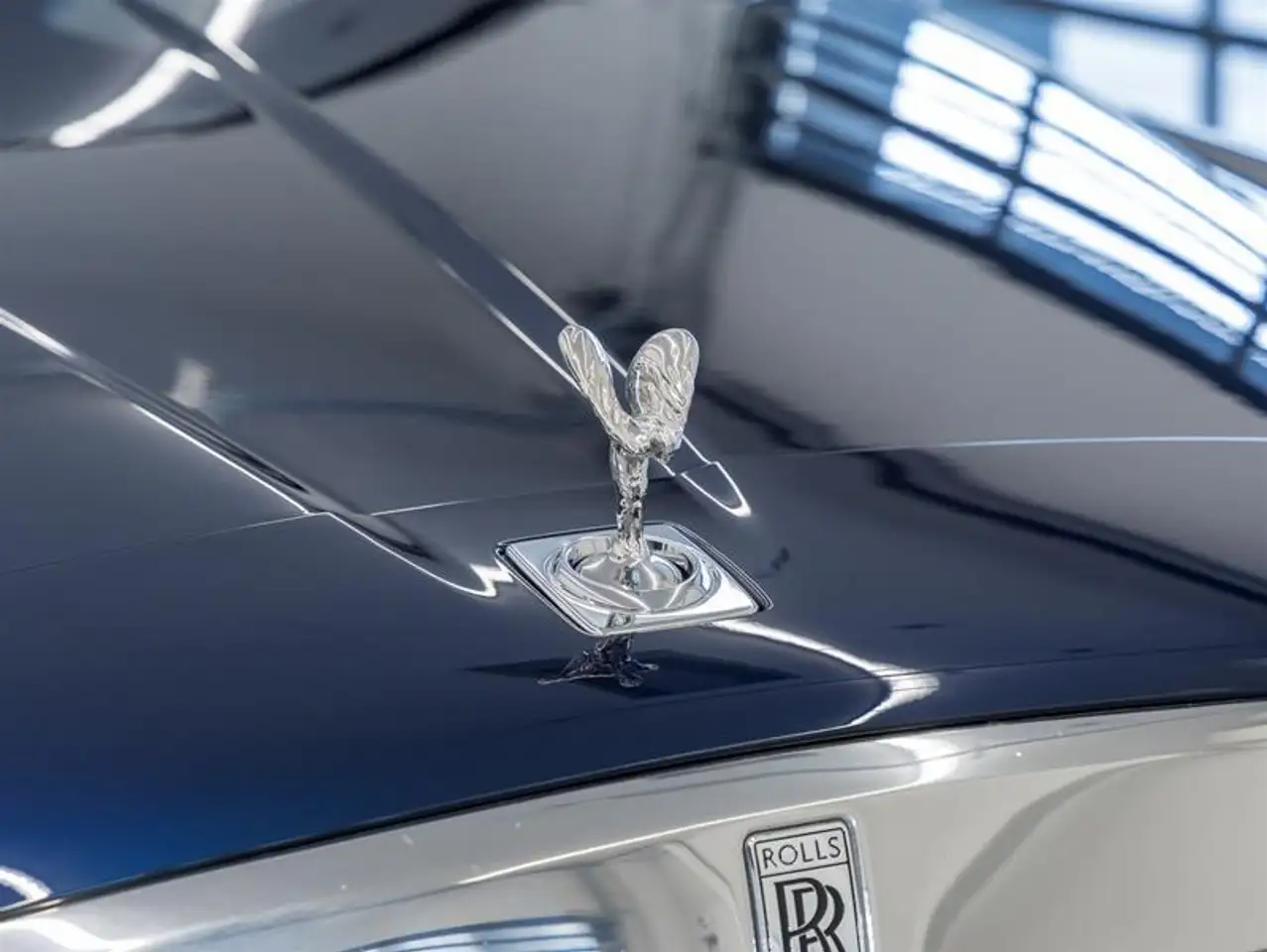 Rolls-Royce Cullinan снимка Rolls-Royce Cullinan