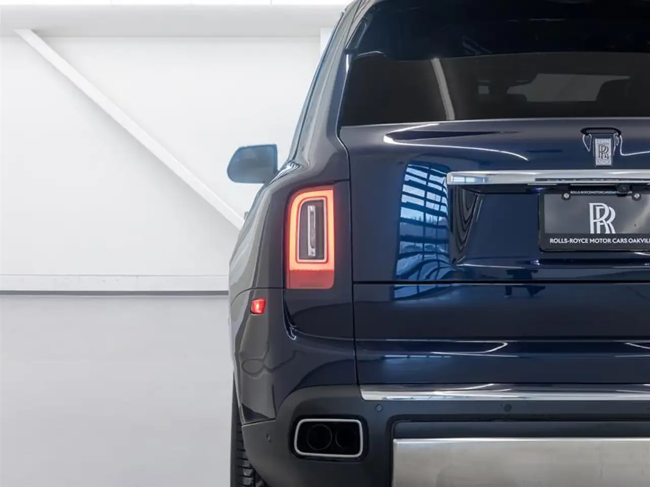 Rolls-Royce Cullinan снимка Rolls-Royce Cullinan
