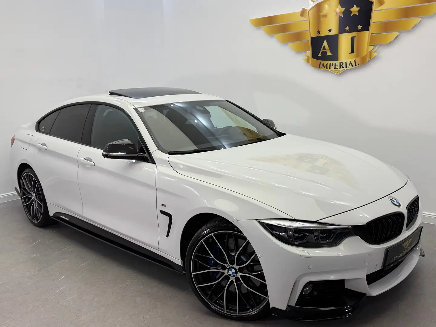 BMW 440 i xDrive // M-PAKET// HEAD-UP // SCHIEBEDACH // Weiß - 1