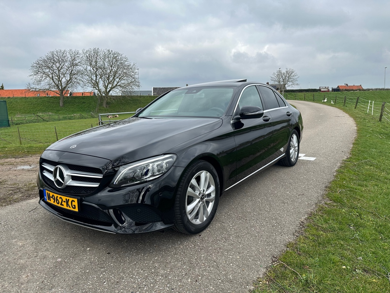 Mercedes-Benz C 180 C-180 9G-Tronic-CarPlay-Opendak-Camera — photo 3