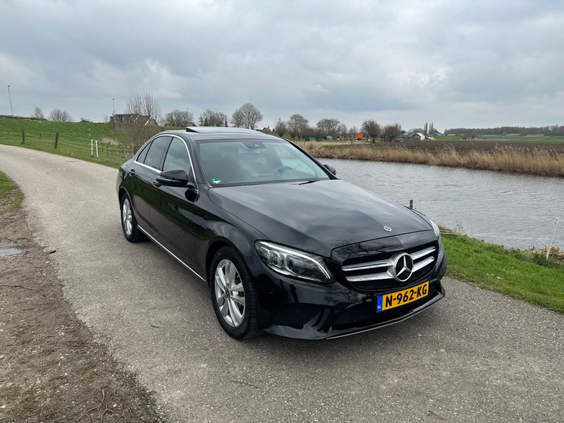 Mercedes-Benz C 180 C-180 9G-Tronic-CarPlay-Opendak-Camera