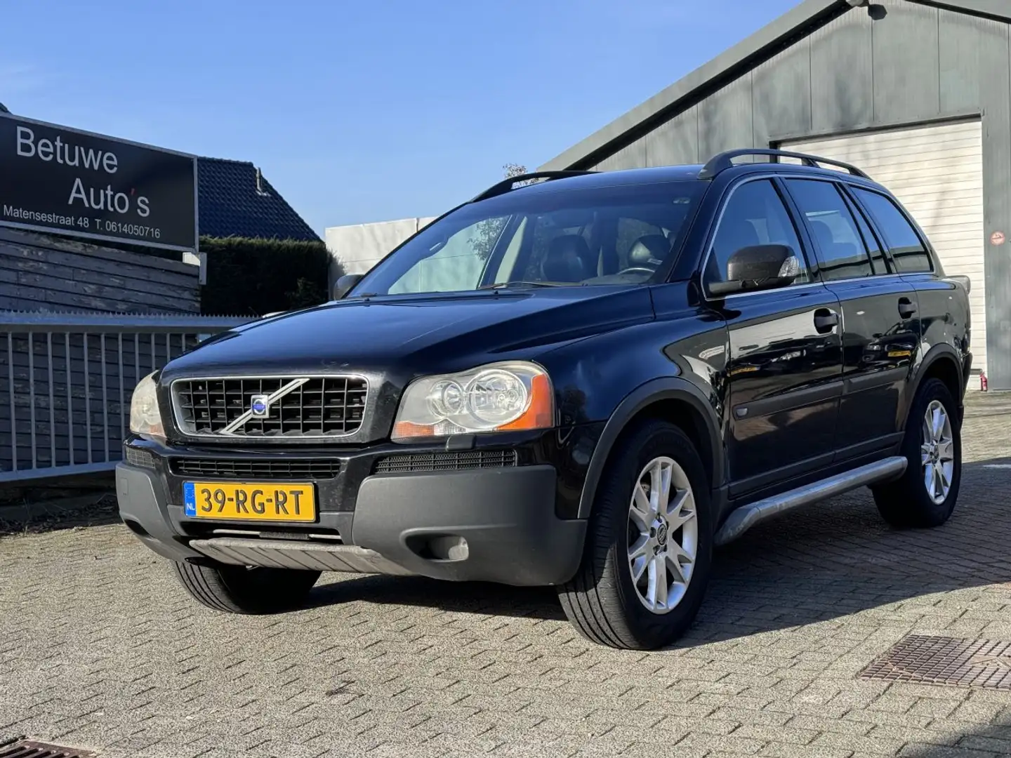 Volvo XC90 Xc-90 2.4 D5 7-PERS crna - 1
