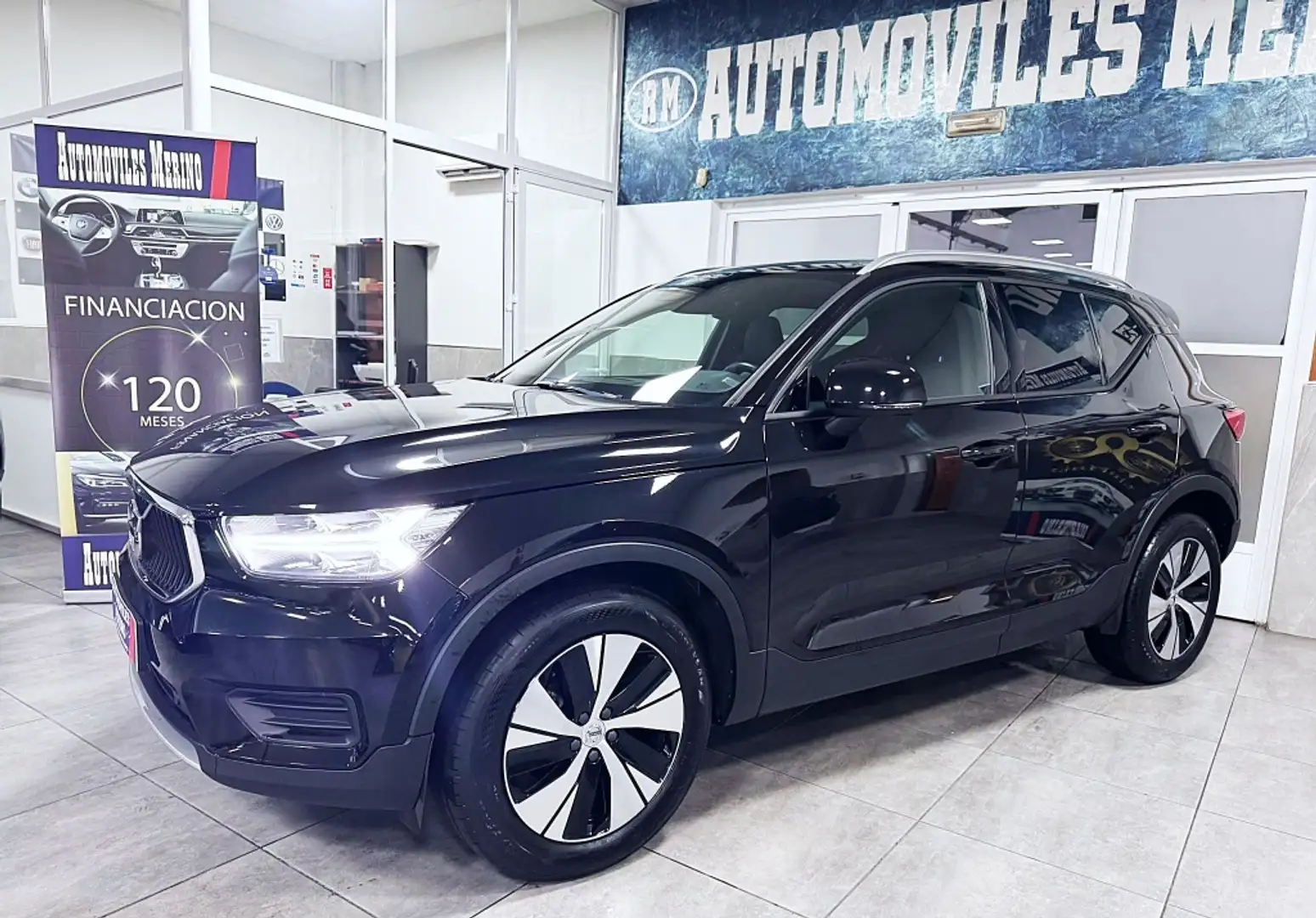 Volvo XC40 D3 Aut. Noir - 2