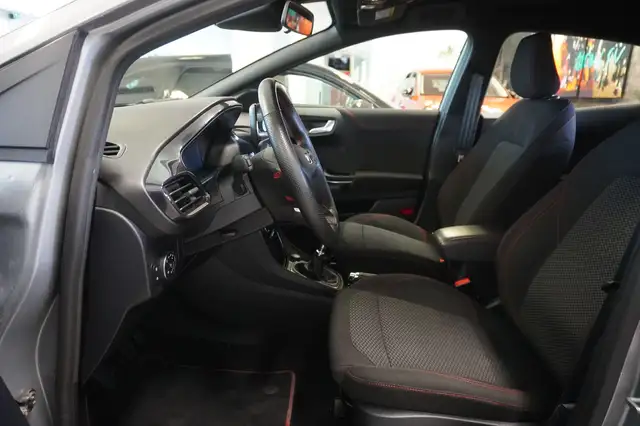 Ford Puma view 8