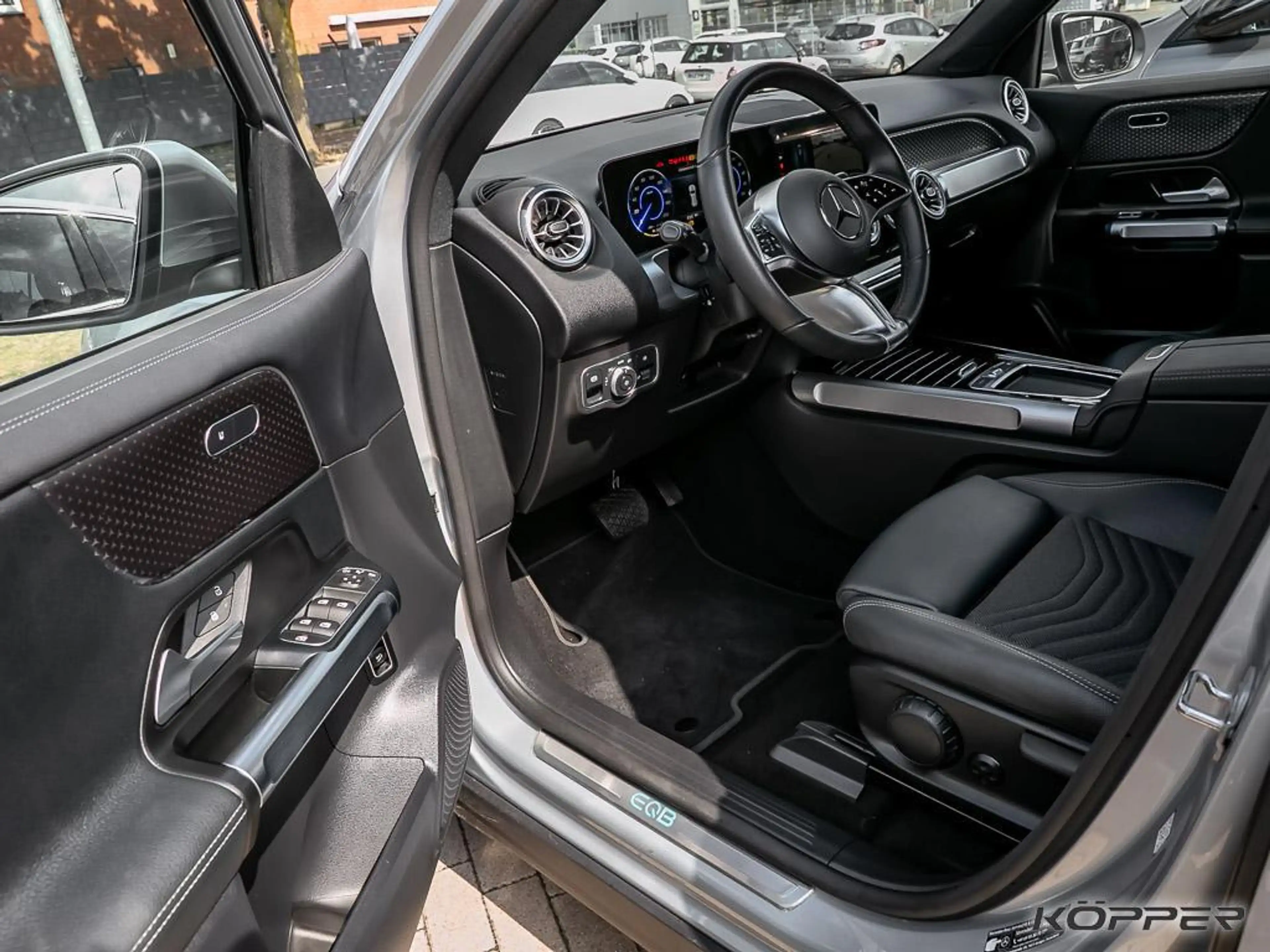 Mercedes-Benz EQB 250 + Progr. Advanced WD Glas getönt Sitz-+Lenkradh — photo 9