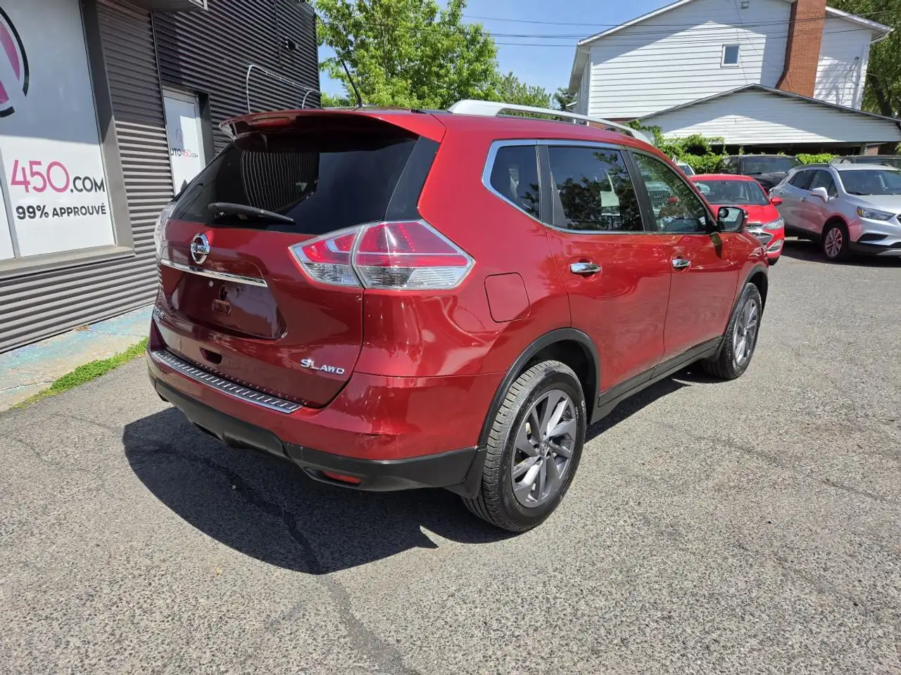 Nissan Rogue снимка Nissan Rogue