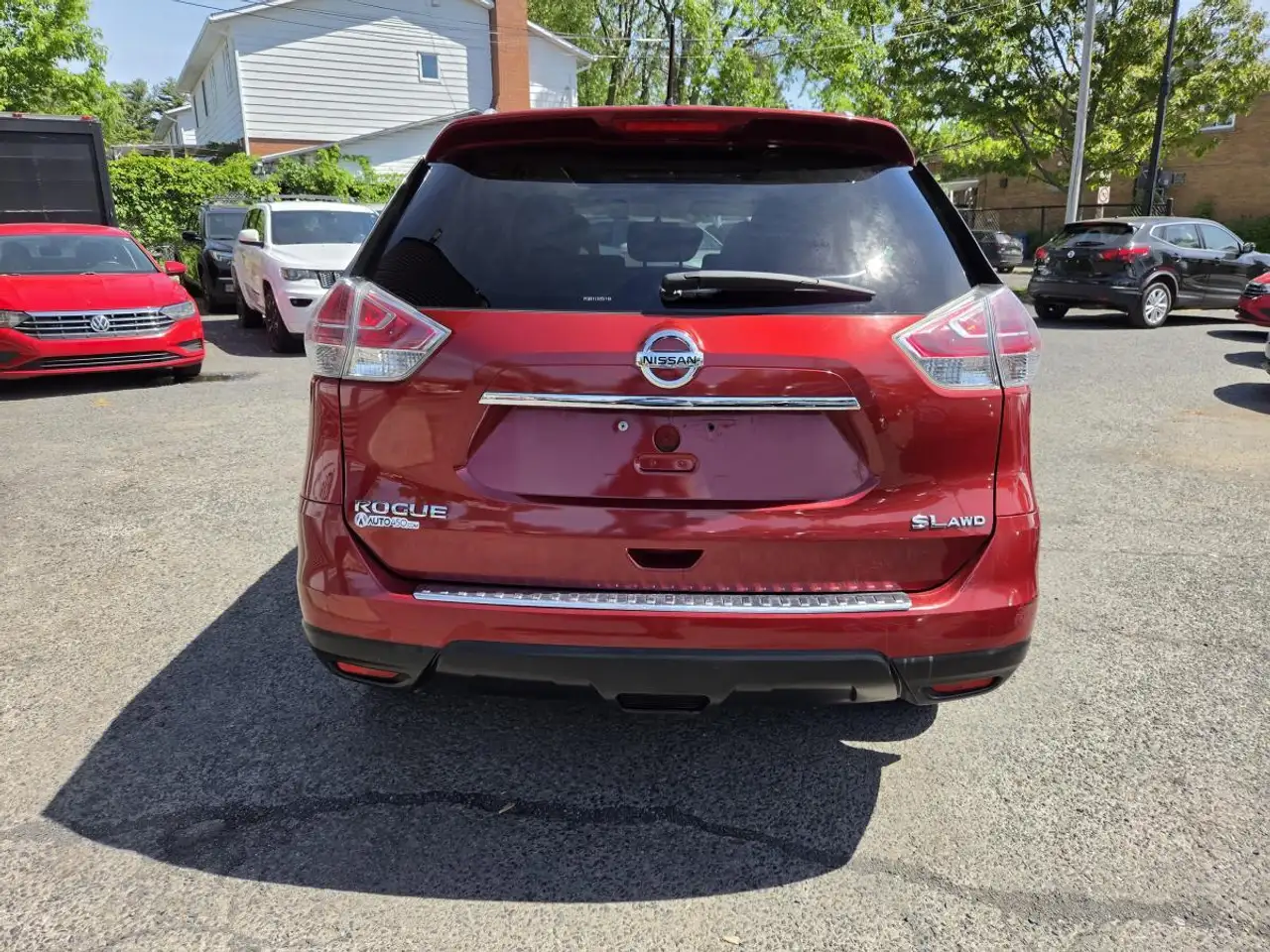 Nissan Rogue снимка Nissan Rogue