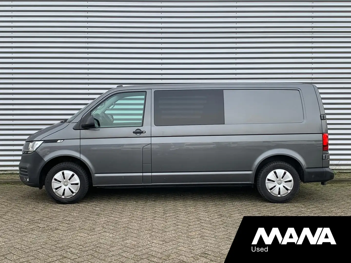 Volkswagen T6.1 Transporter 2.0TDI L2H1 DC Dubbel Cabine Airco 12V Trekhaak Se Grau - 2