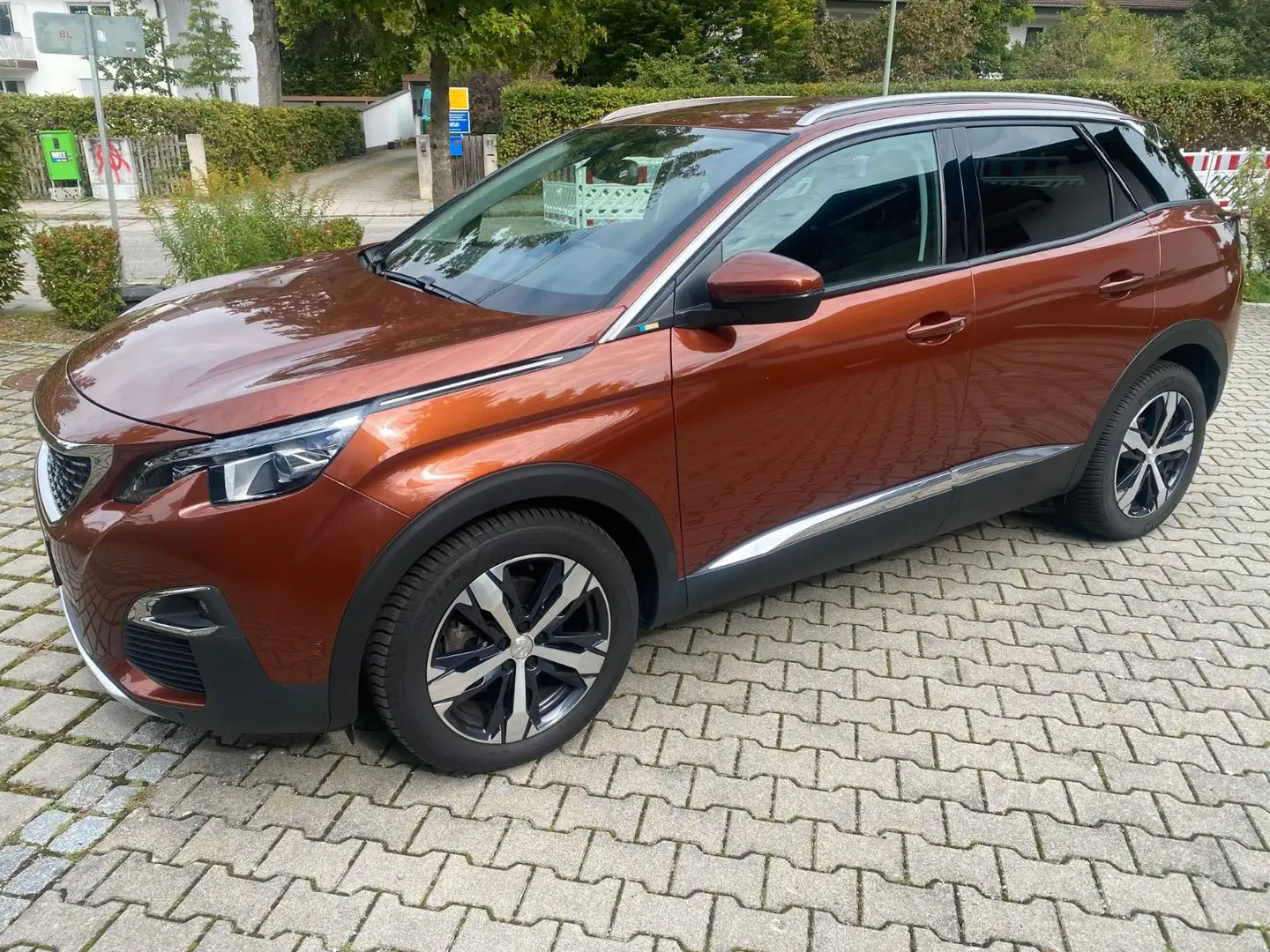 Peugeot 3008 Allure Autom* Klimaaut.*LED*NAVI*360°Keyles Beige - 2
