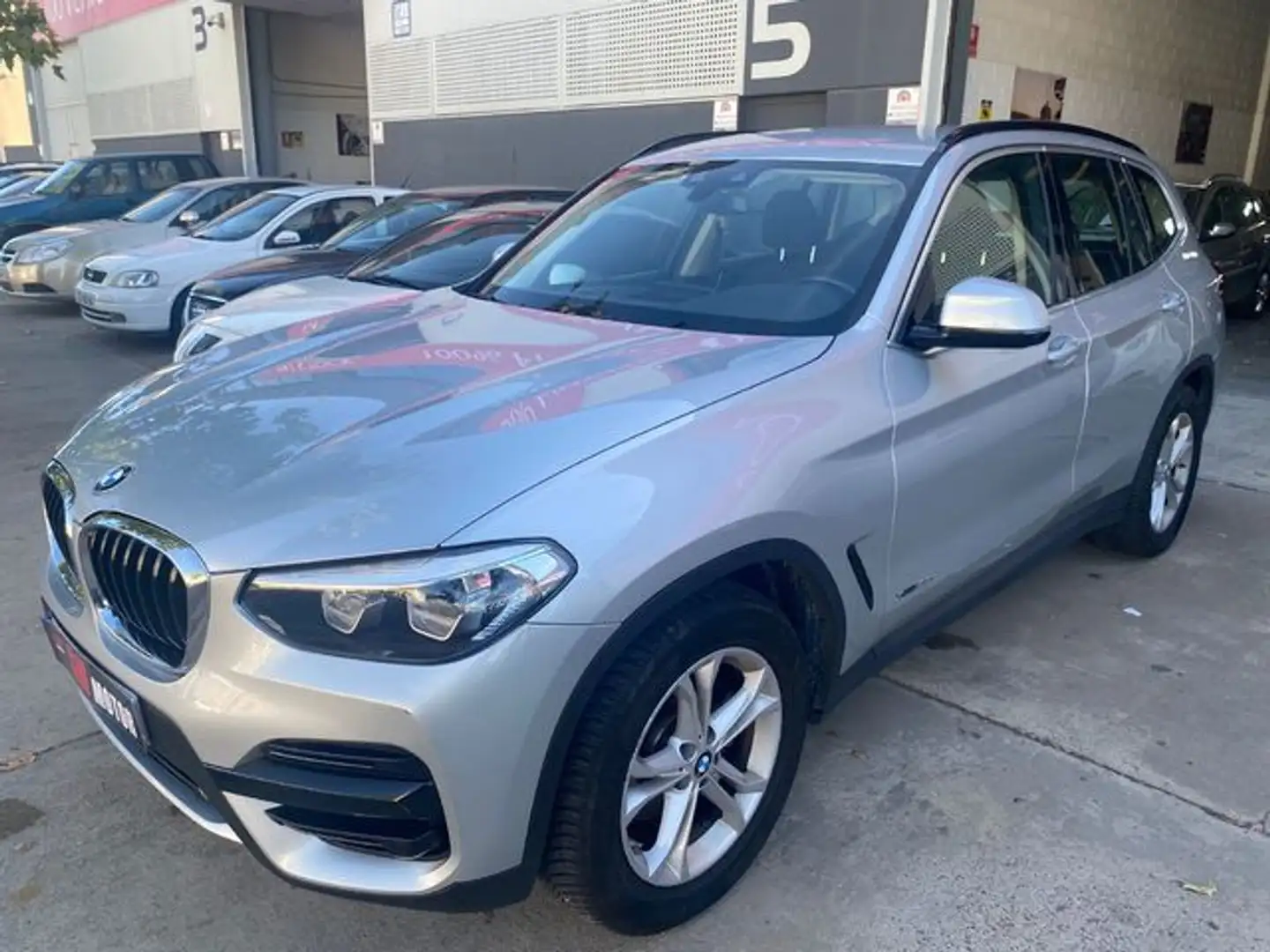 BMW X3 xDrive 20dA Plateado - 1