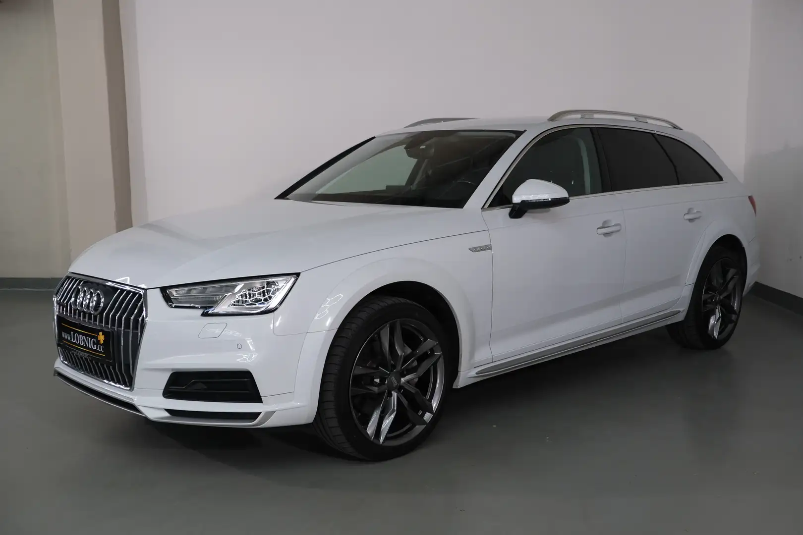 Audi A4 allroad A4 Allroad Quattro 3.0 | AHK | HUD Weiß - 2