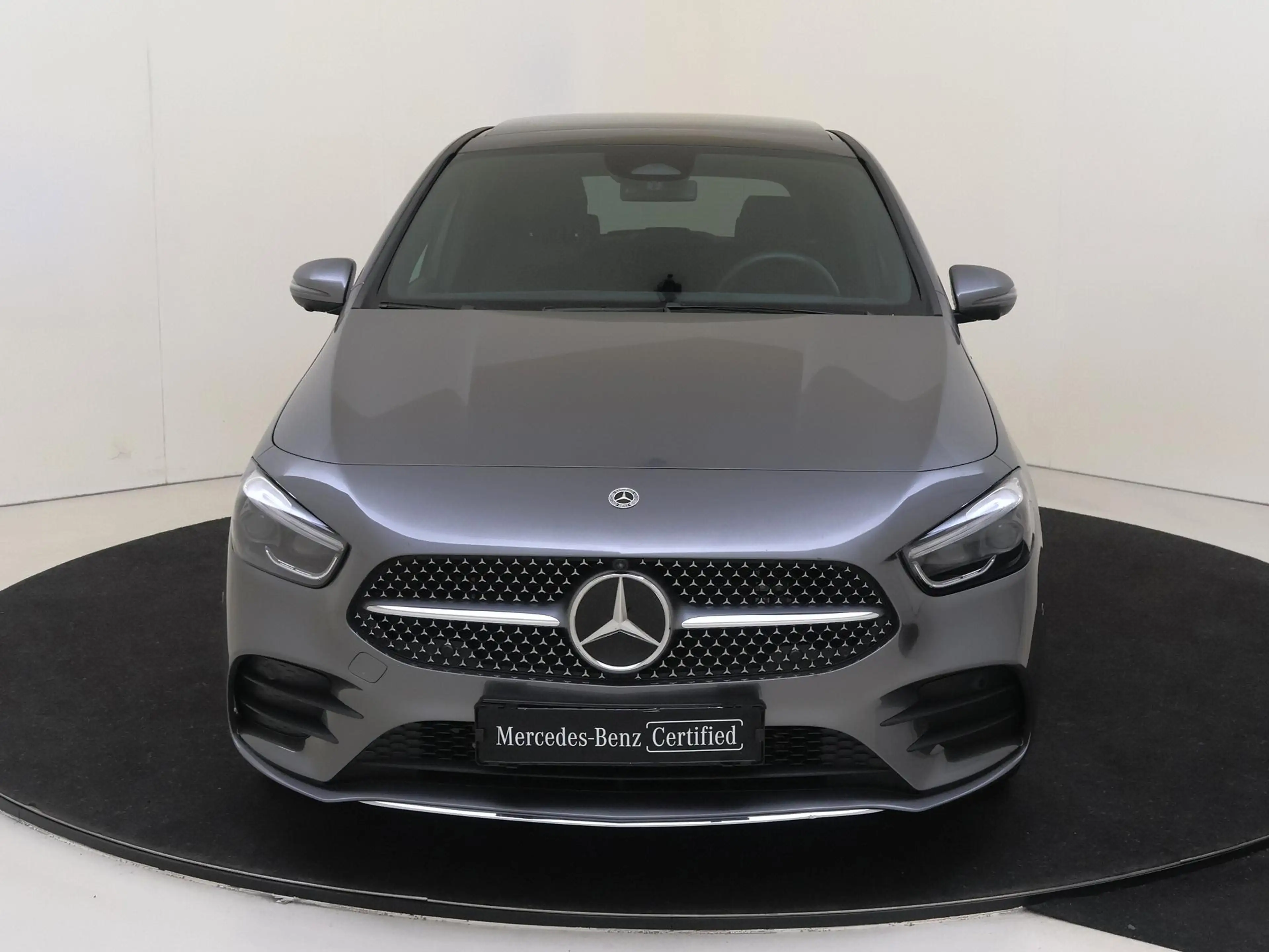 Mercedes-Benz B 250 e Business Solution AMG — photo 6