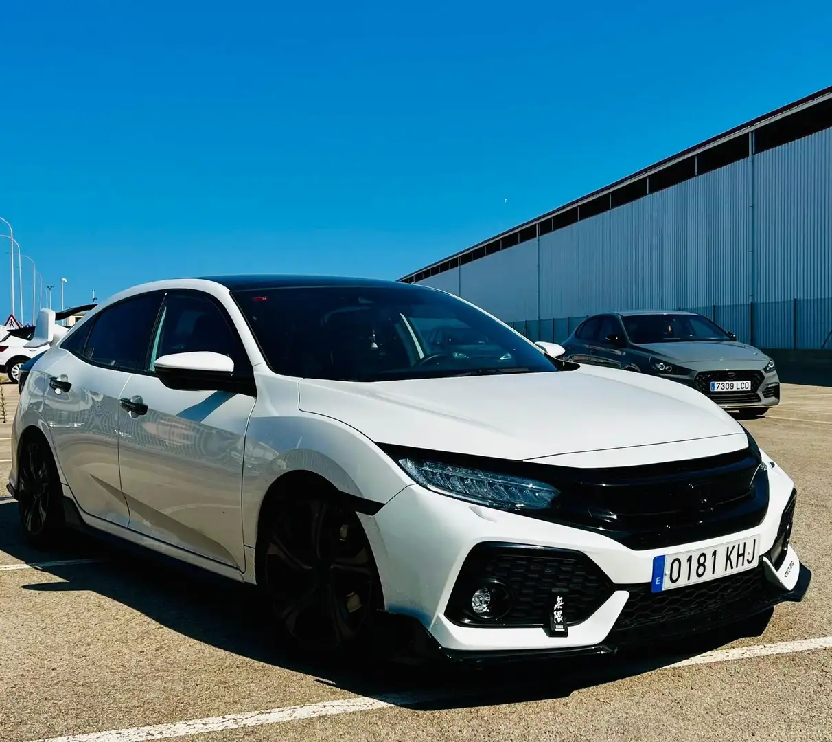 Honda Civic 1.5 VTEC Turbo Sport Plus - 1