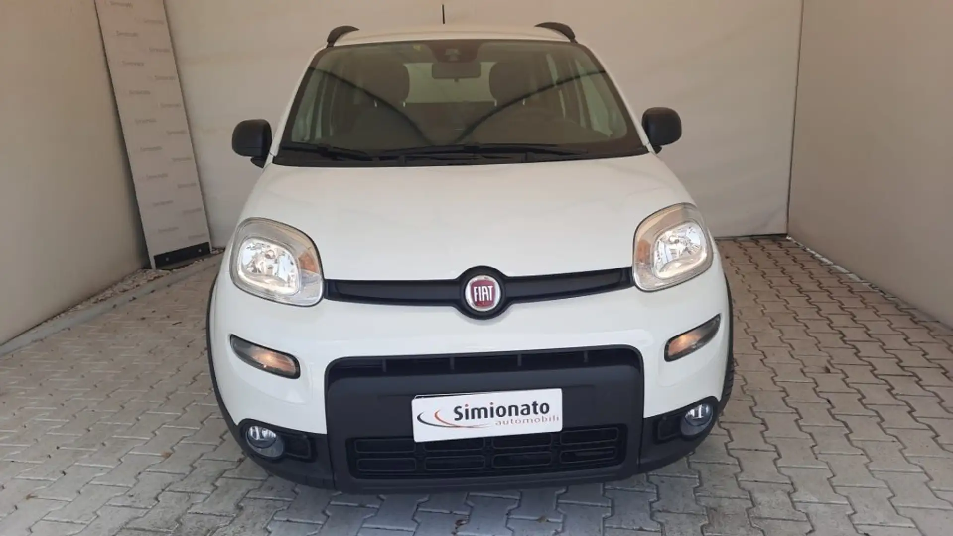 Fiat Panda 1.0 FireFly S&S Hybrid City Life Blanc - 2