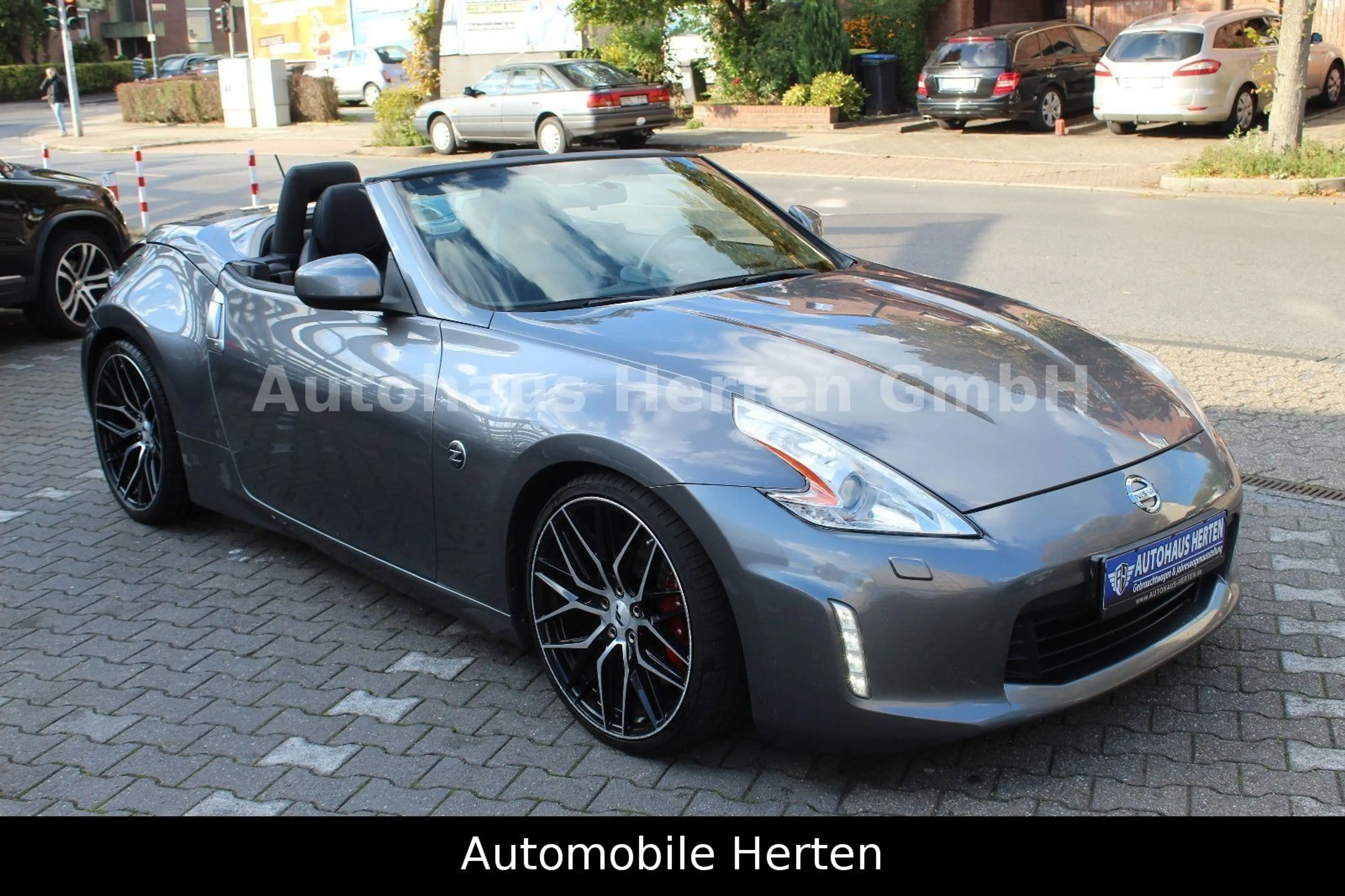 Nissan 370Z 370 Z Roadster Pack*AUTOMATIK*NAVI*KAMERA*ALU20" — photo 3
