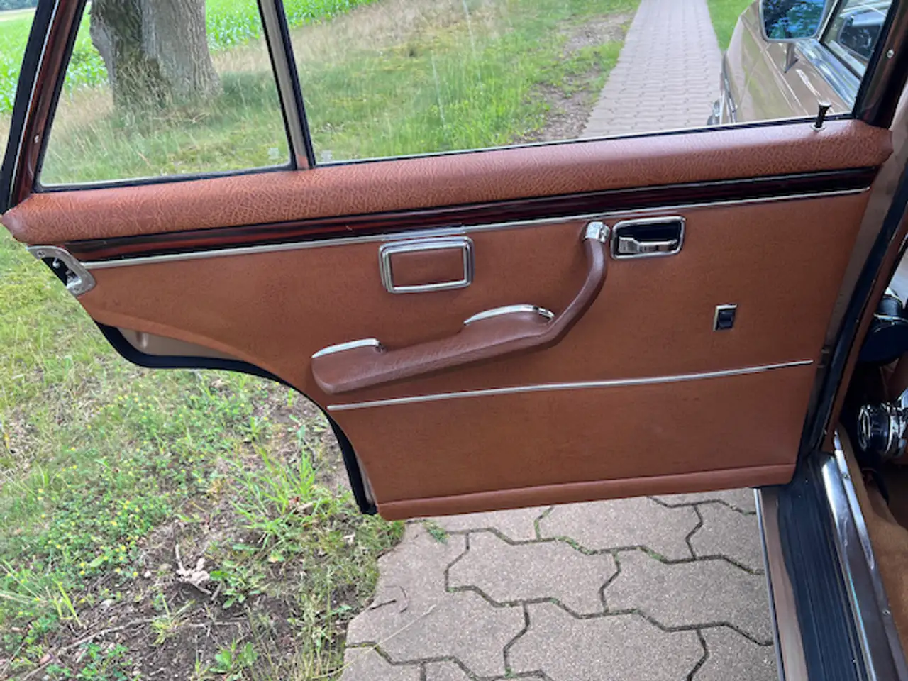 Mercedes-Benz 300 SEL, foto 3