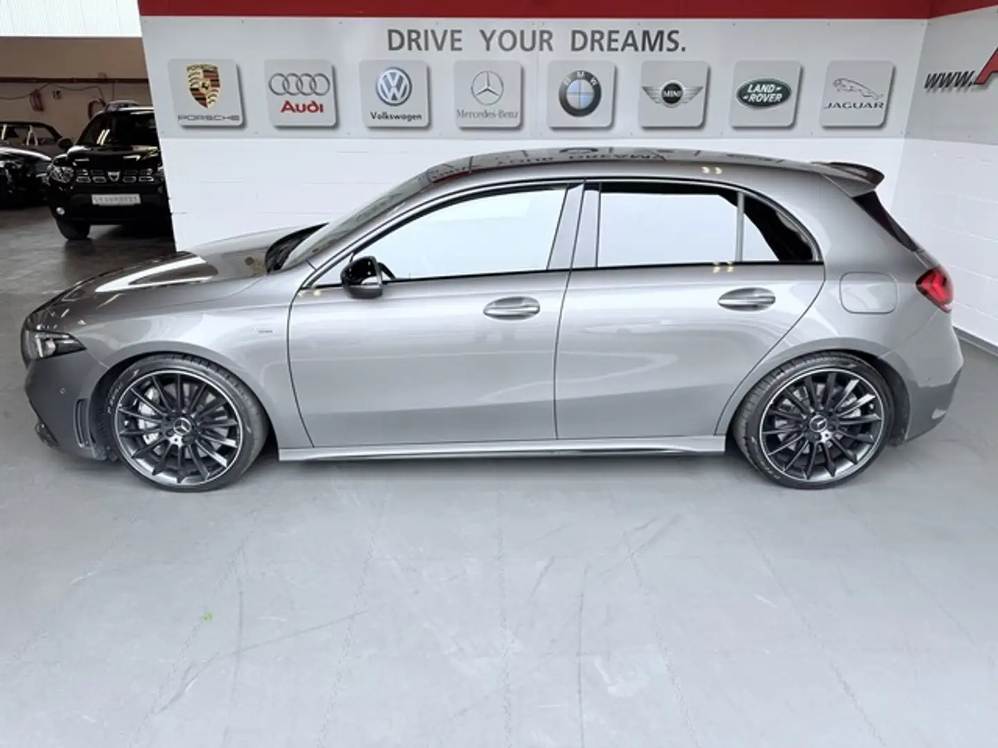 Mercedes-Benz AMG A35 *Schiebedach*Leder*Garantie*ab3,99%* Grijs - 2