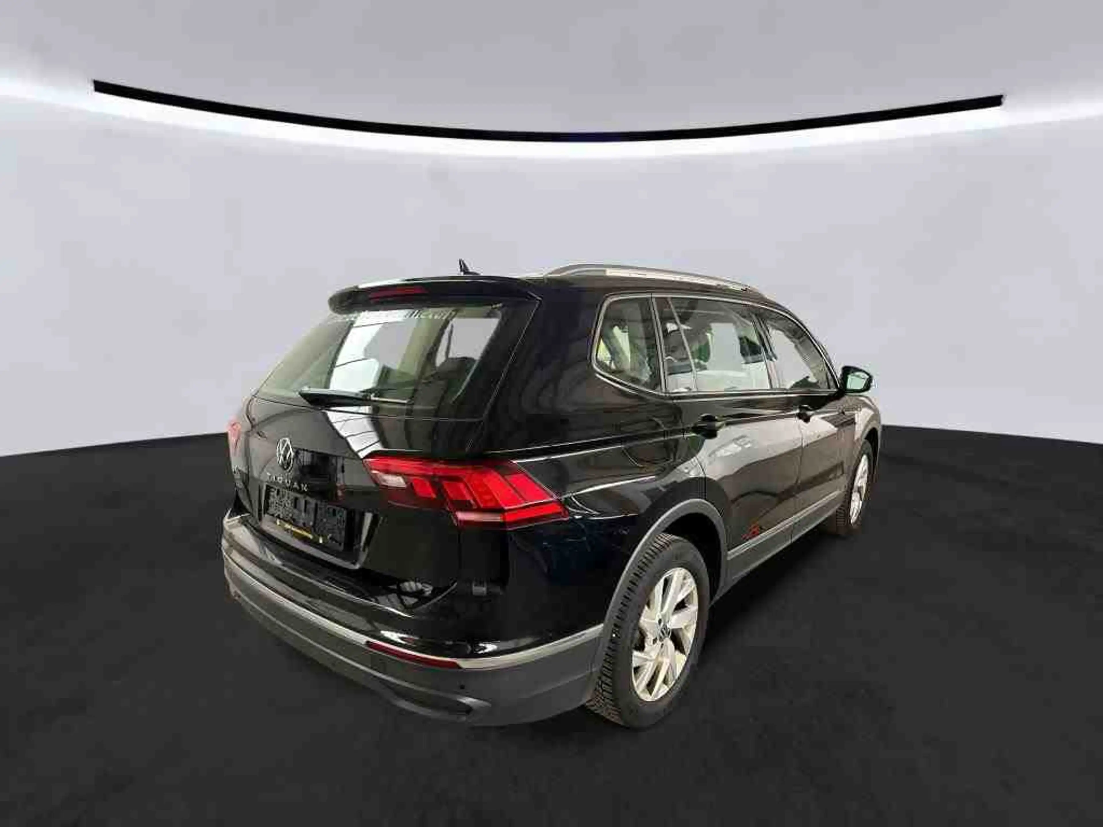 Volkswagen Tiguan Allspace 1.5 TSI Sonderleasing! 7-Sitze Navi AHK — photo 3