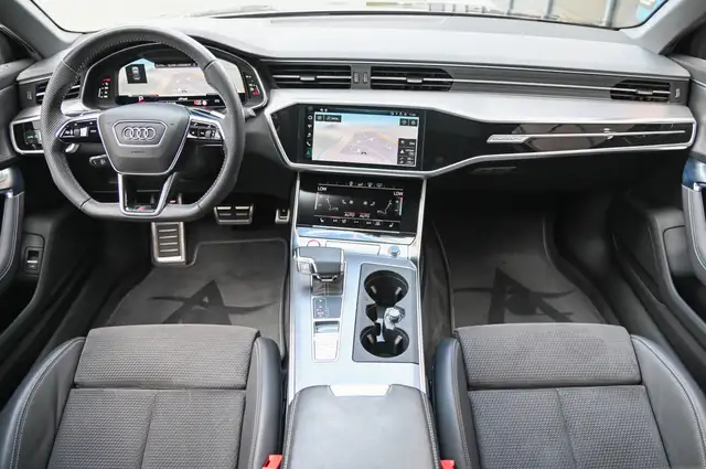 Audi S6 view 10