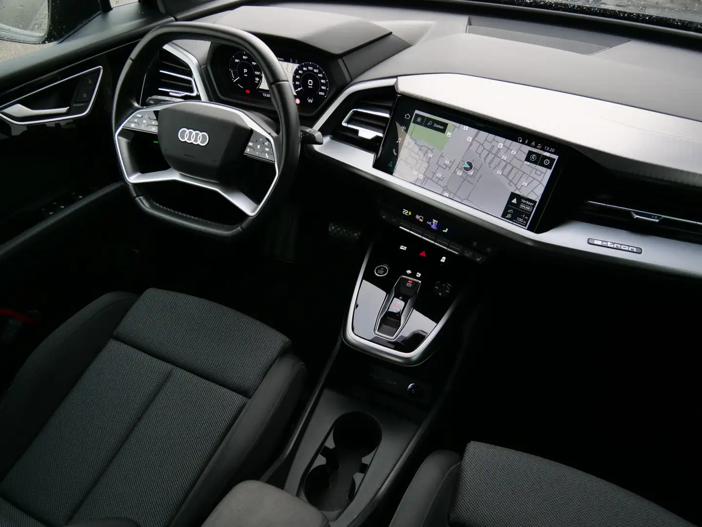 Audi Q4 e-tron Sportback 40 Advanced edition 77 kWh 204 Pk Automa Schwarz - 2