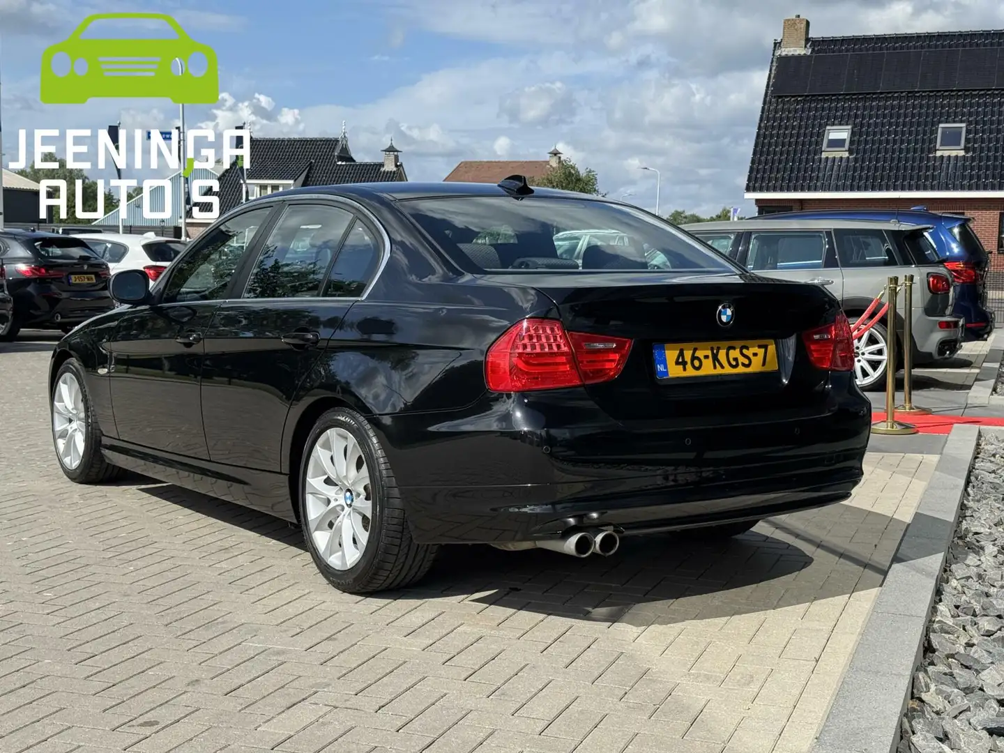 BMW 325 3-serie 325d Business Line Style Zwart - 2