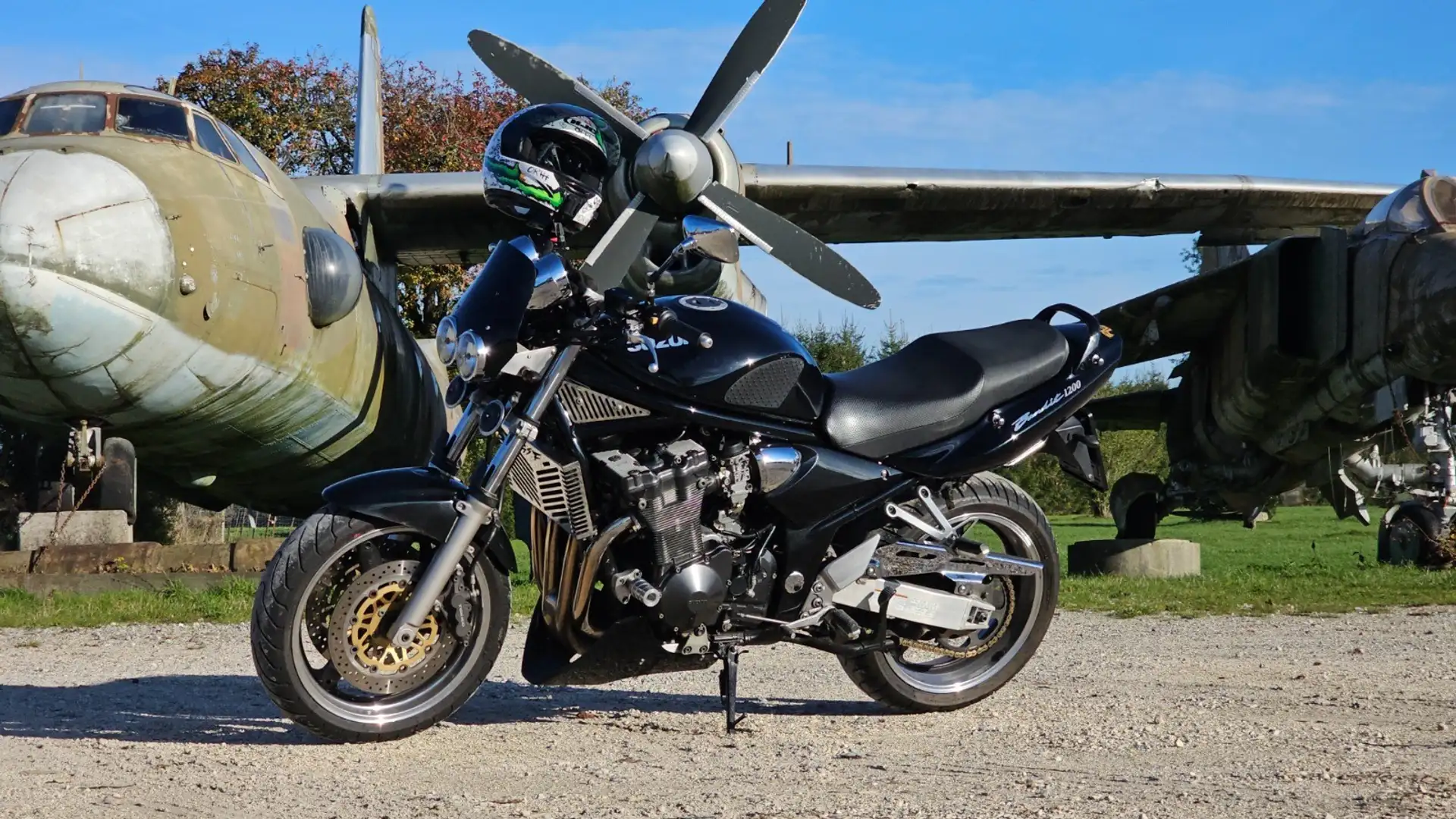 Suzuki Bandit 1200 - TÜV NEU Negru - 1