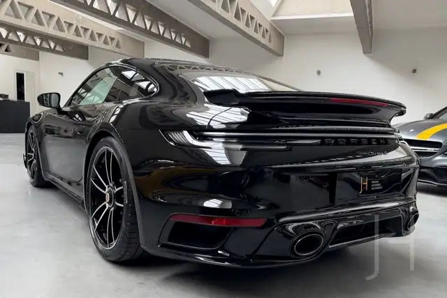 Porsche 992 911 turbo S Coupe Ansicht 10