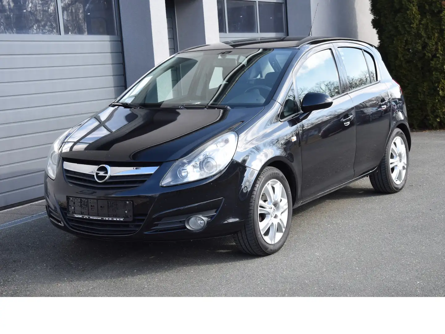 Opel Corsa D 1,2 Innovation Teilleder Klima Alu Schwarz - 1
