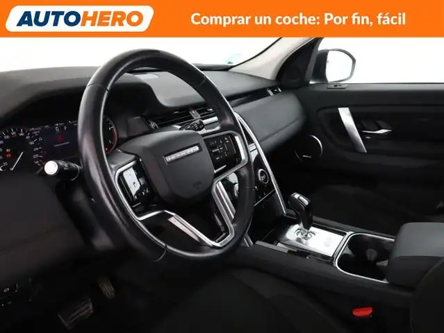 Land Rover Discovery Sport view 12
