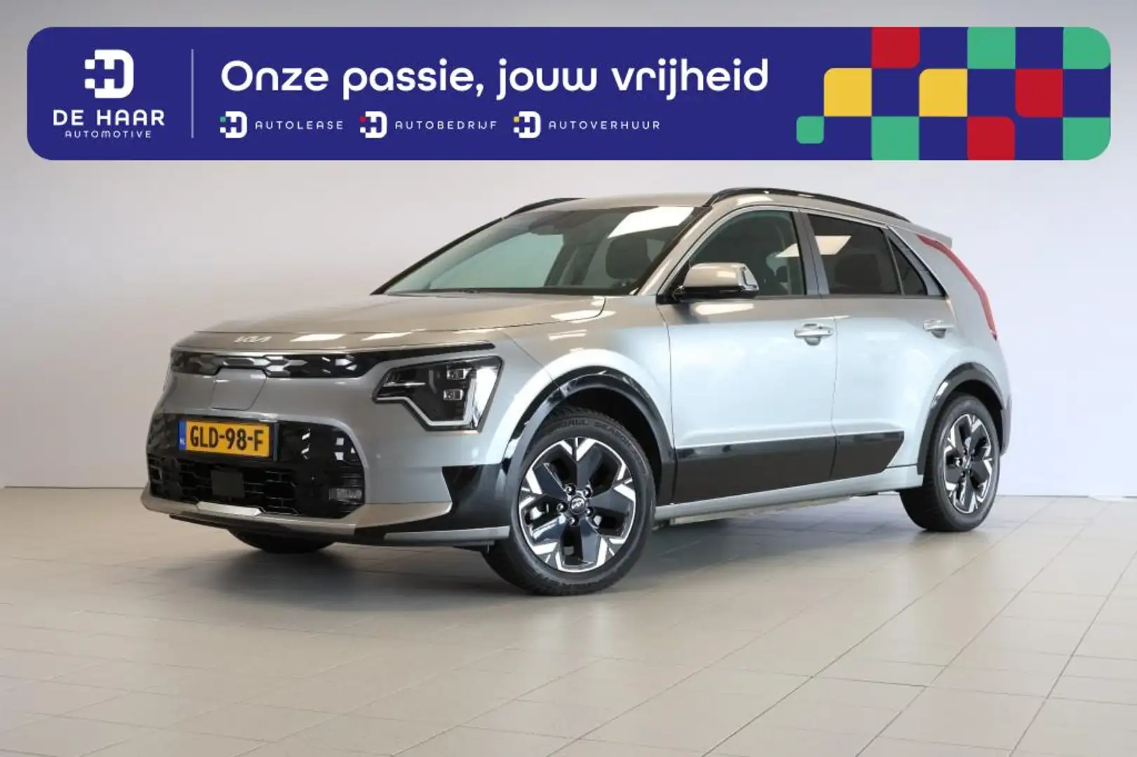 Kia Niro DynamicLine 64.8 kWh - CarPlay - Stoelverw. - Navi Grijs - 1