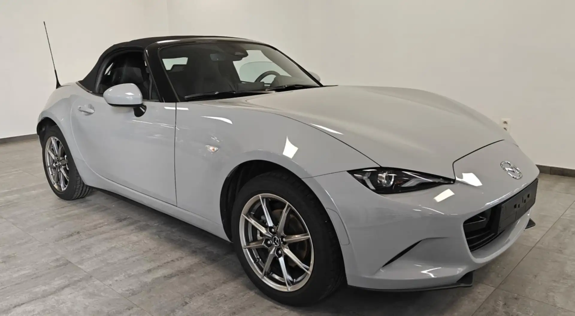 Mazda MX-5 Mx-5 Soft Top SKYACTIV‑G Exclusive‑line Gris - 2