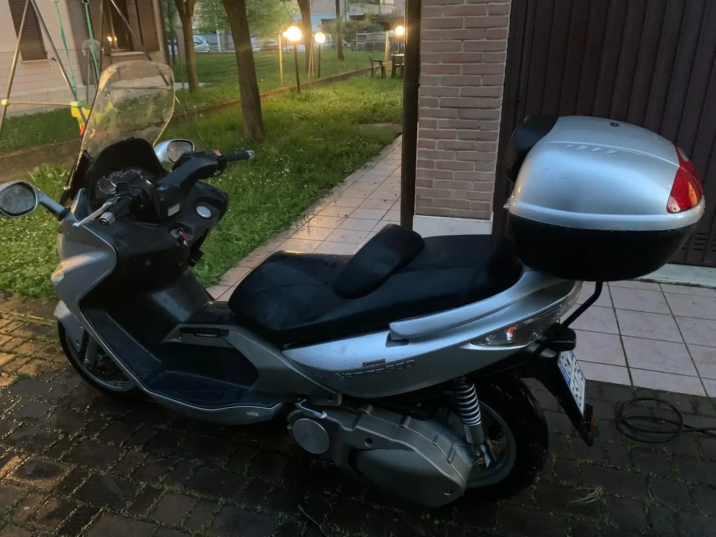 Kymco Xciting 500i Silver - 2