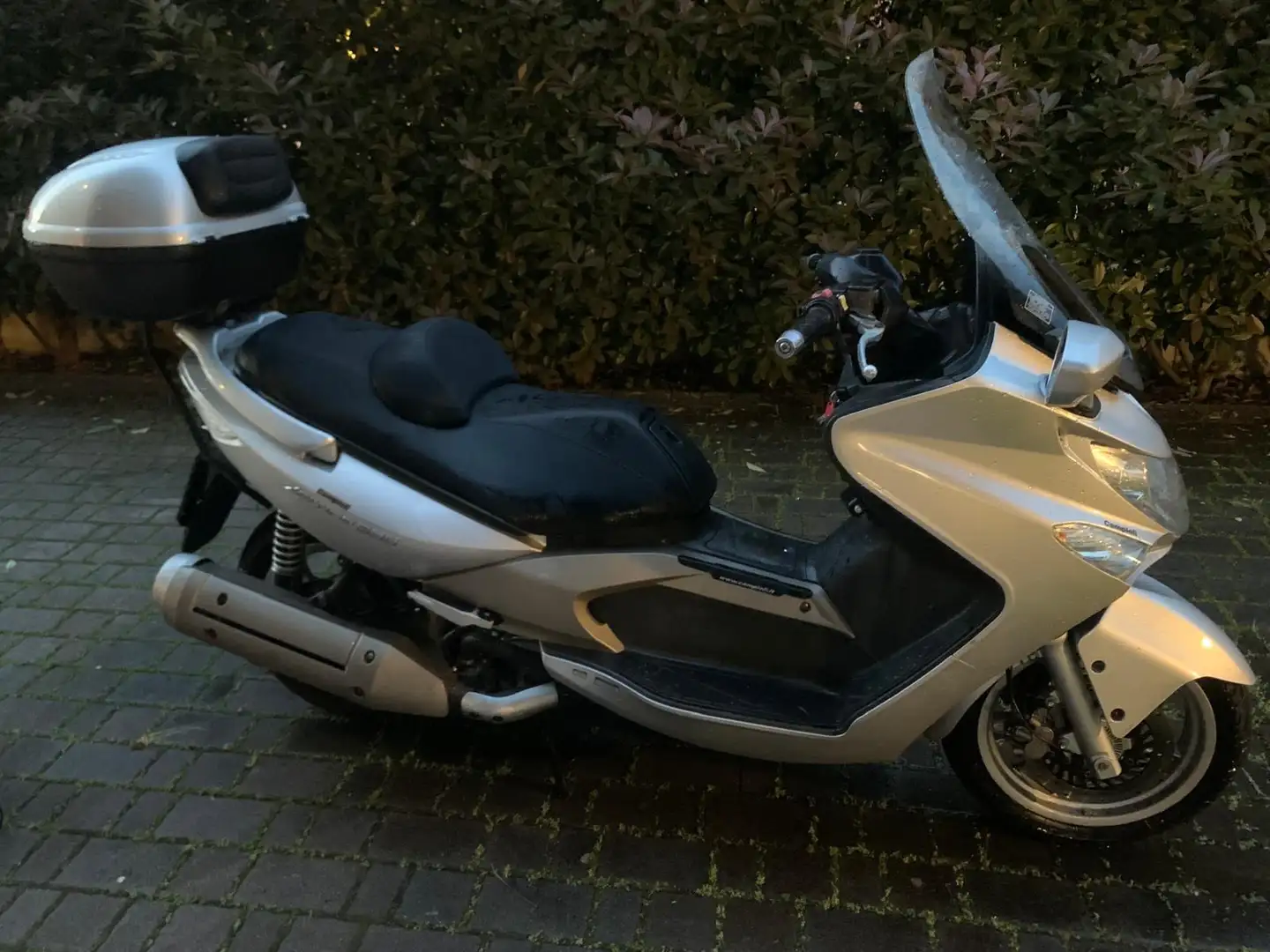Kymco Xciting 500i Argent - 1