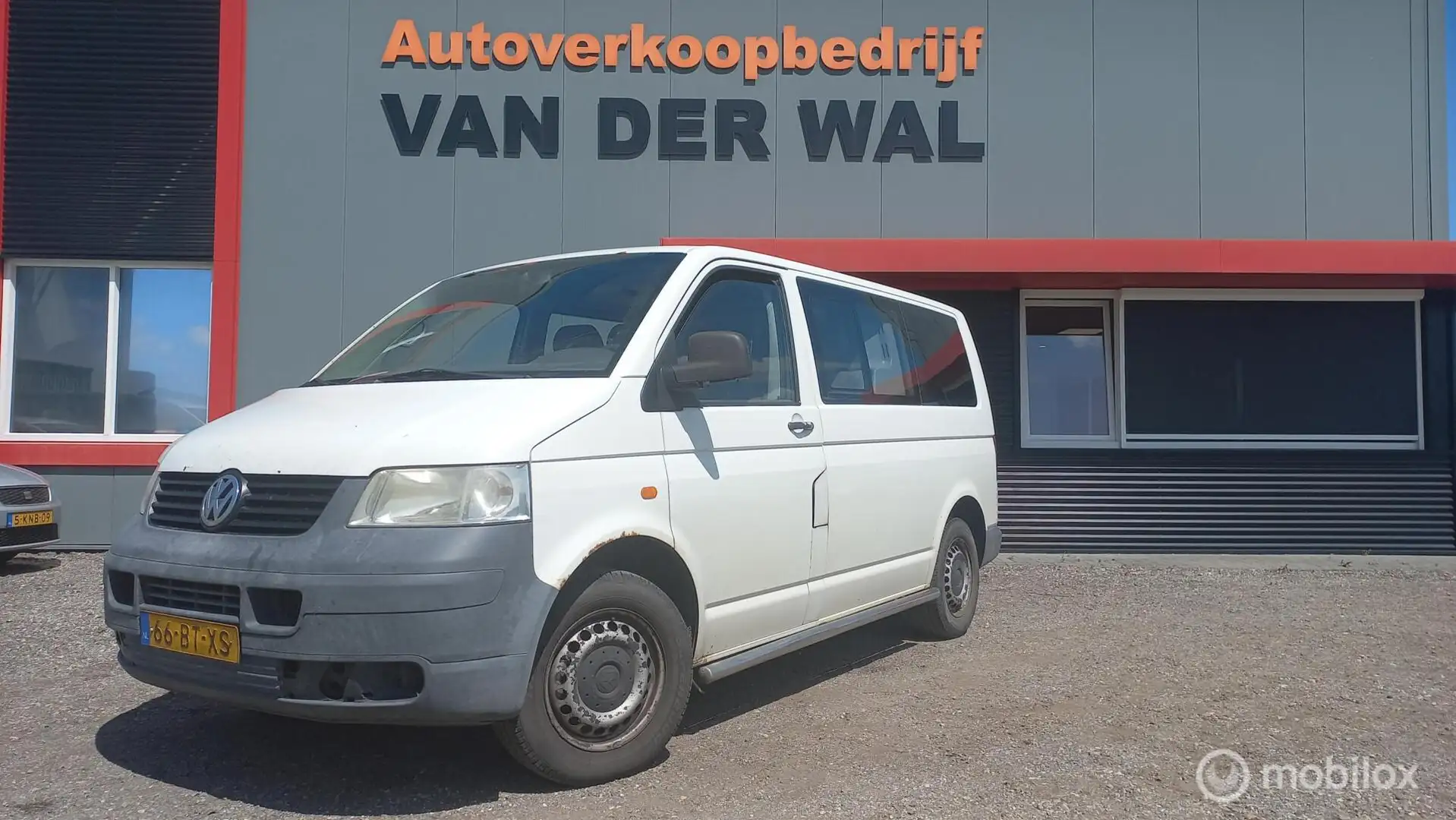 Volkswagen T5 Transporter 1.9 TDI 300 Budgetline DC/AIRCO/9 PERSOONS OP KENT Wit - 1