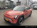 Kia EV3 Plus 81.4 kWh Oranje - thumbnail 1