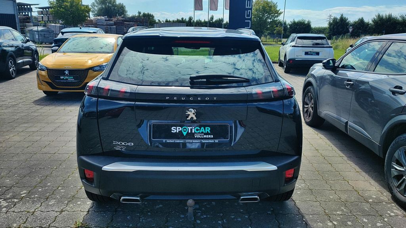 Peugeot 2008 PureTech 130 Allure; Navi+SHZ+LED+EPH — photo 5
