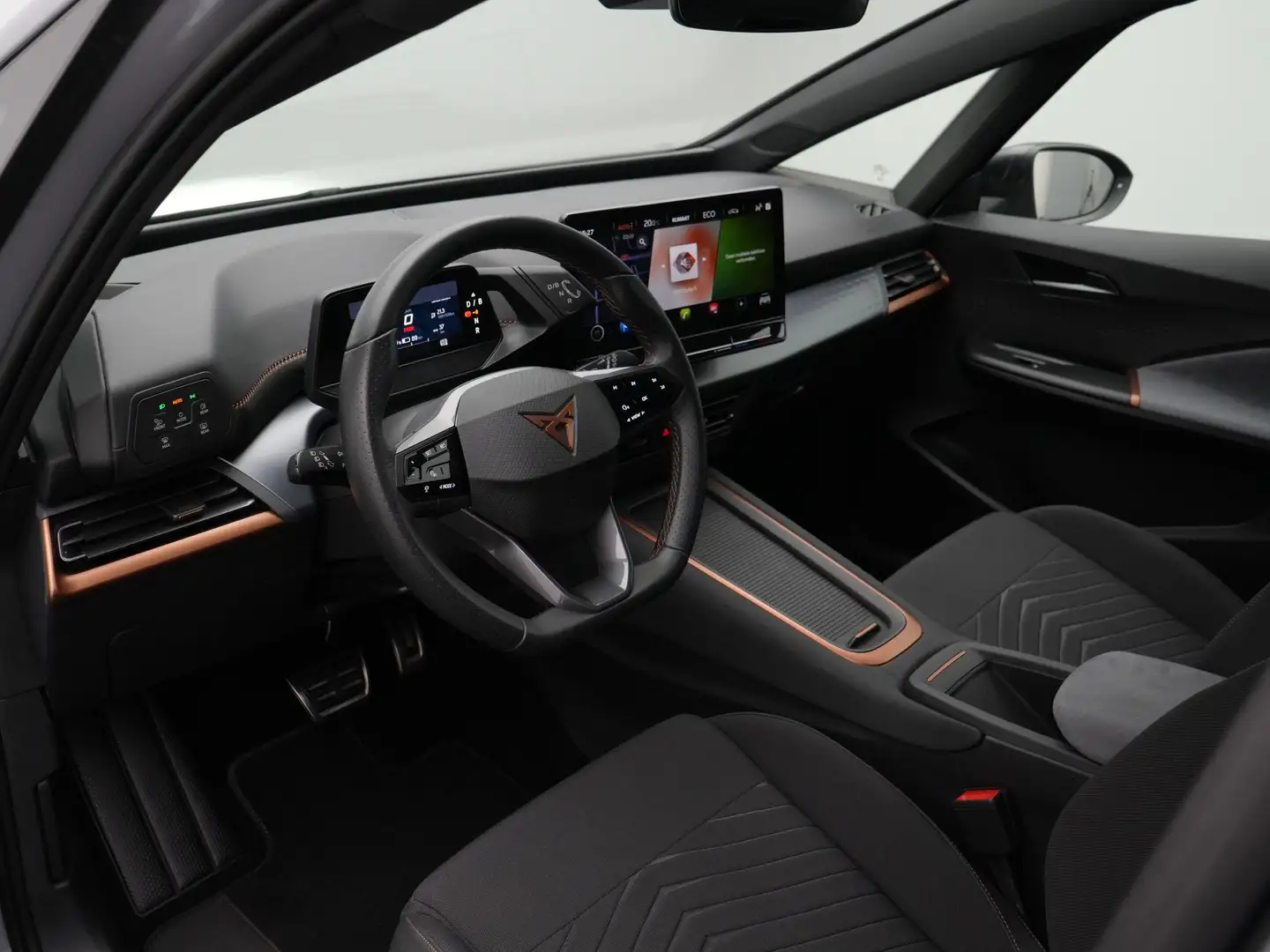 CUPRA Born Business 62 kWh 231 pk | Achteruitrijcamera | Navi Grijs - 2