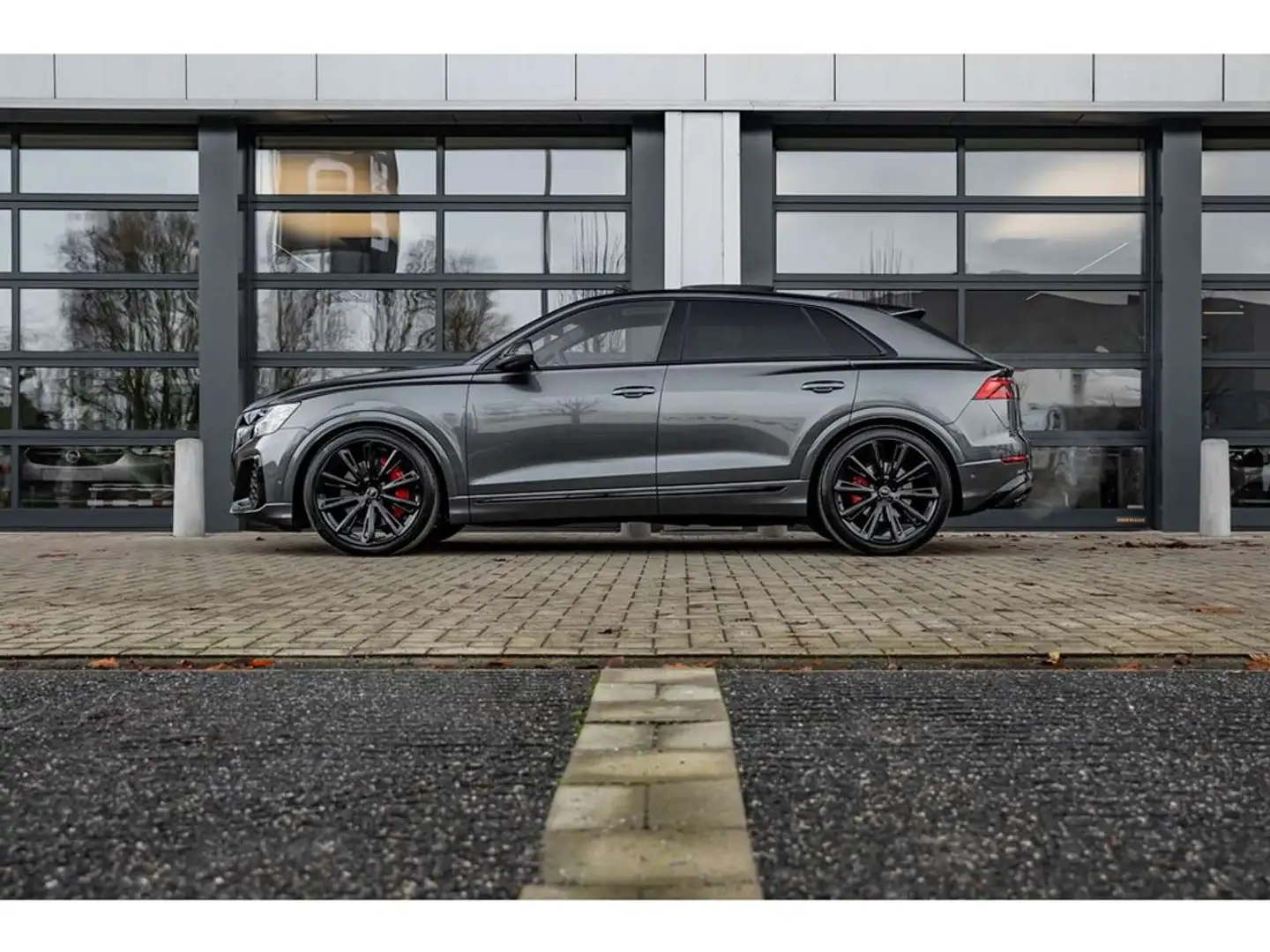 Audi SQ8 507 PK |  770 Nm | Pano | RS seats | Air susp. ... Grijs - 2