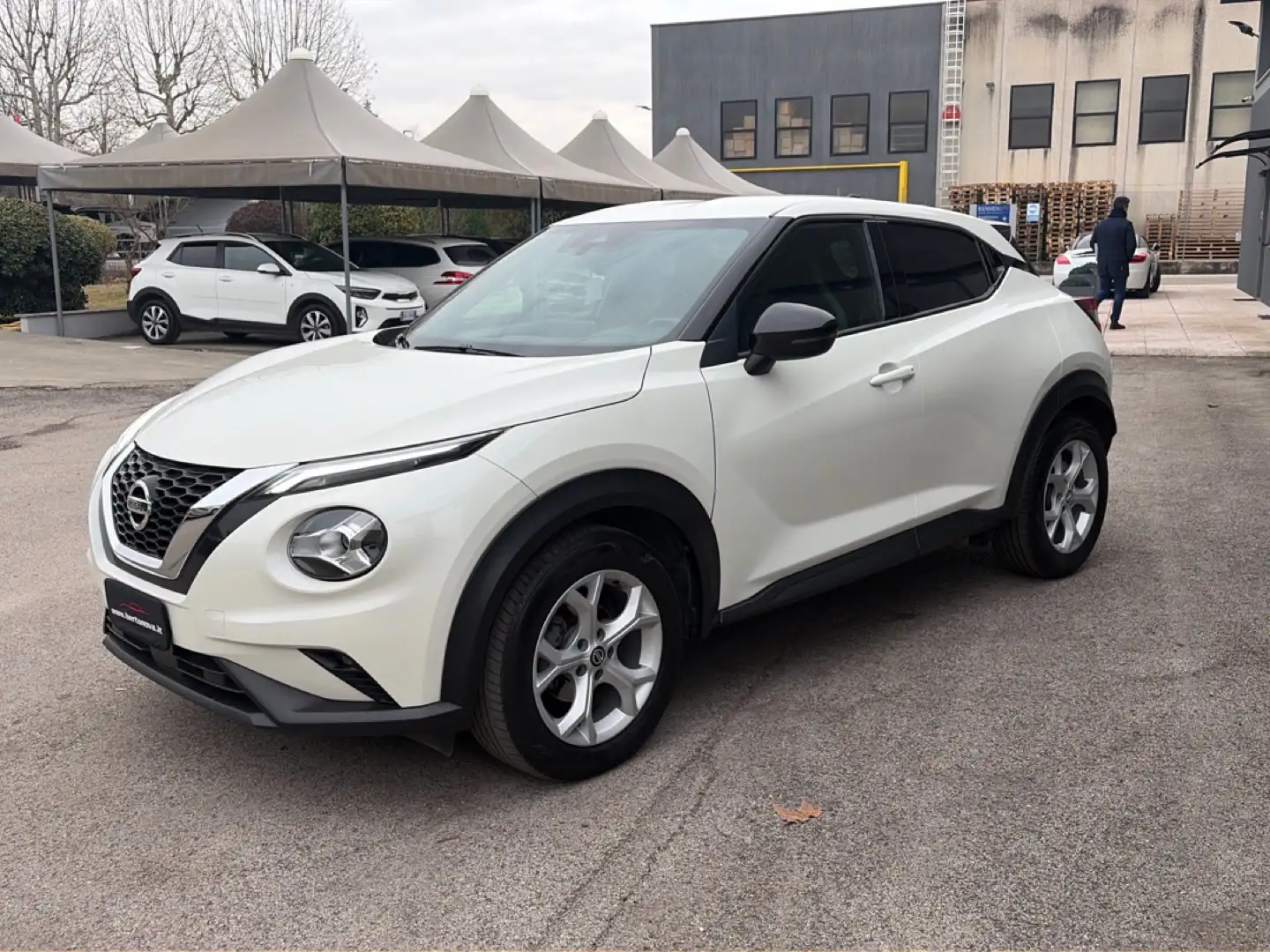 Nissan Juke Juke 1.0 DIG-T 114 CV N-Connecta Weiß - 2