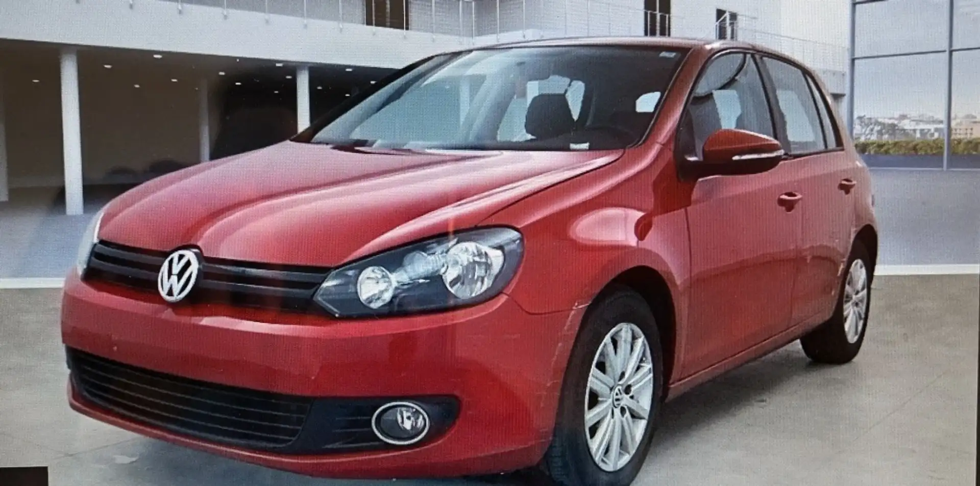 Volkswagen Golf 1.6TDI CR Advance 90 Rojo - 1